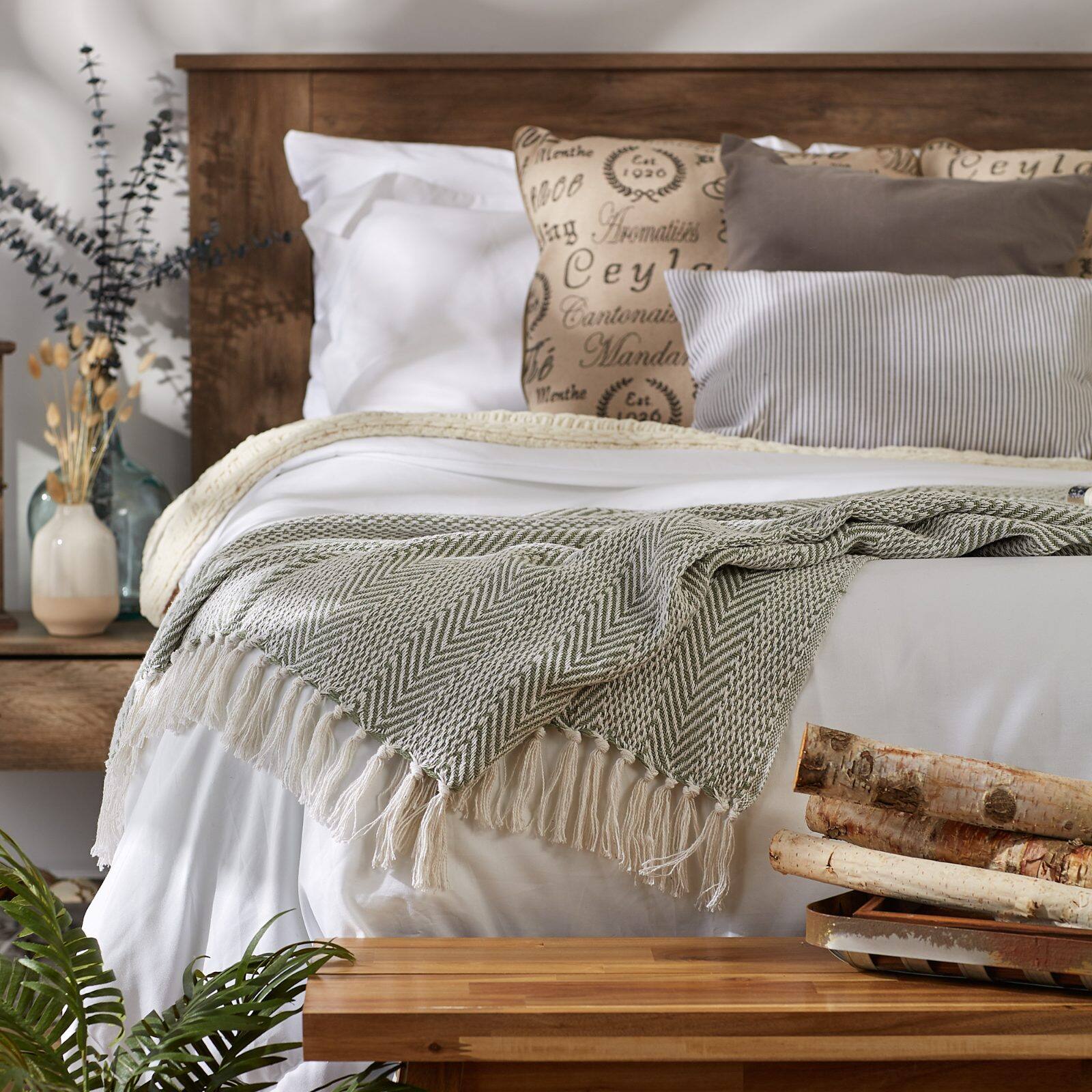 DII&#xAE; Artichoke Herringbone Stripe Throw