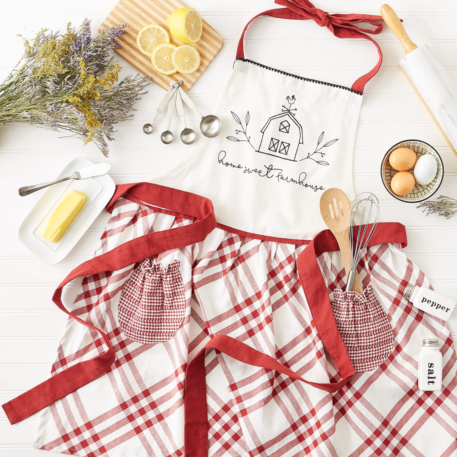 DII&#xAE; Home Sweet Farmhouse Apron