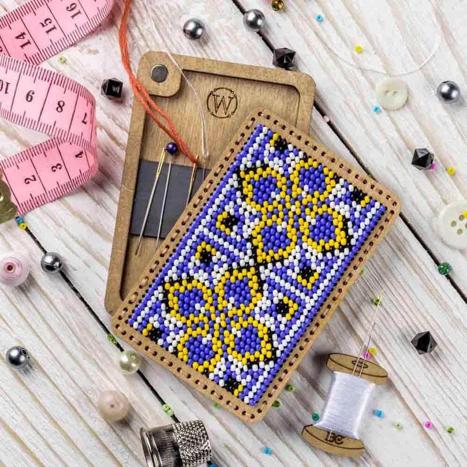 Wonderland Crafts Blue & Yellow Bead Embroidery Needle Box Kit