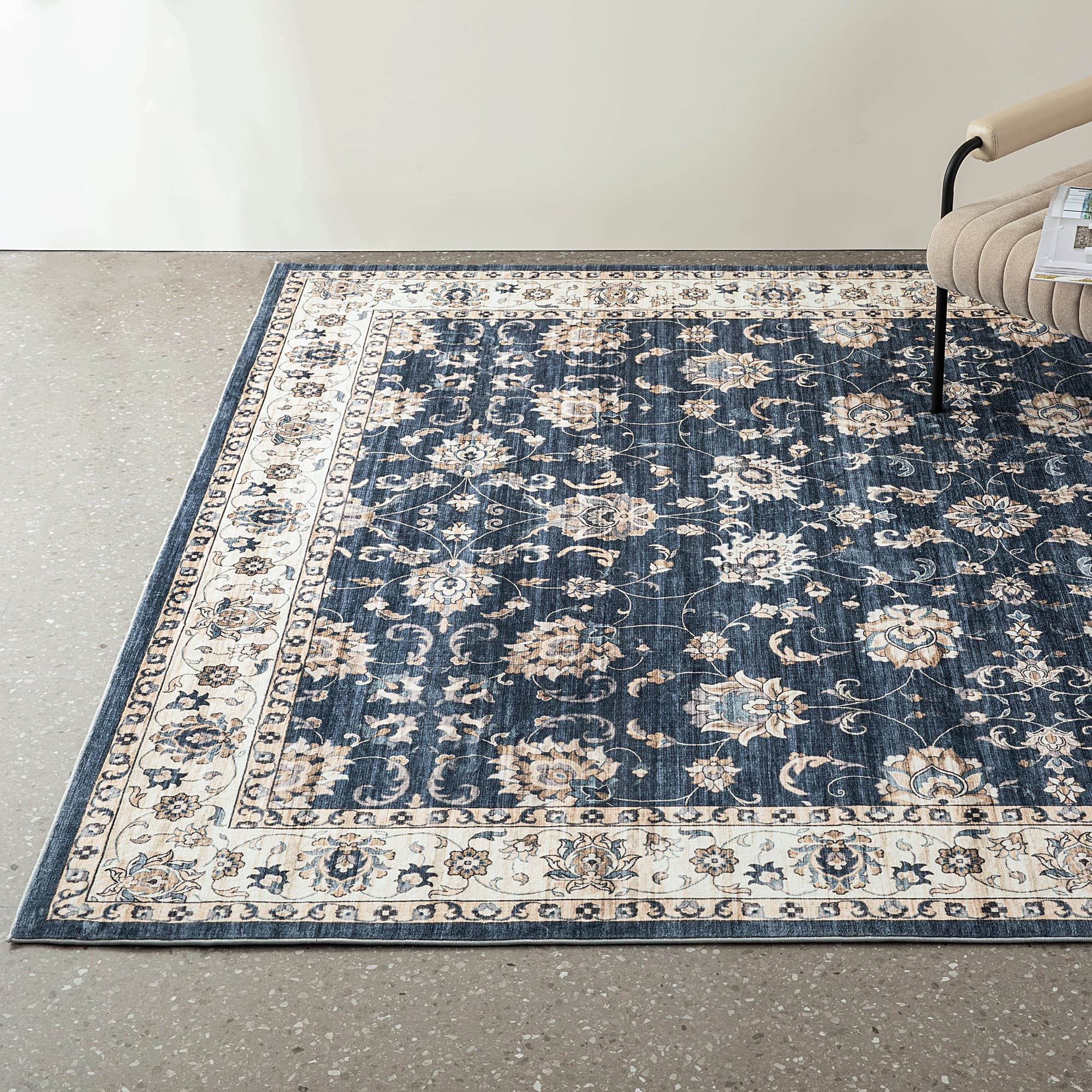 Glitzhome&#xAE; Blue &#x26; Ivory Oriental Area Rug