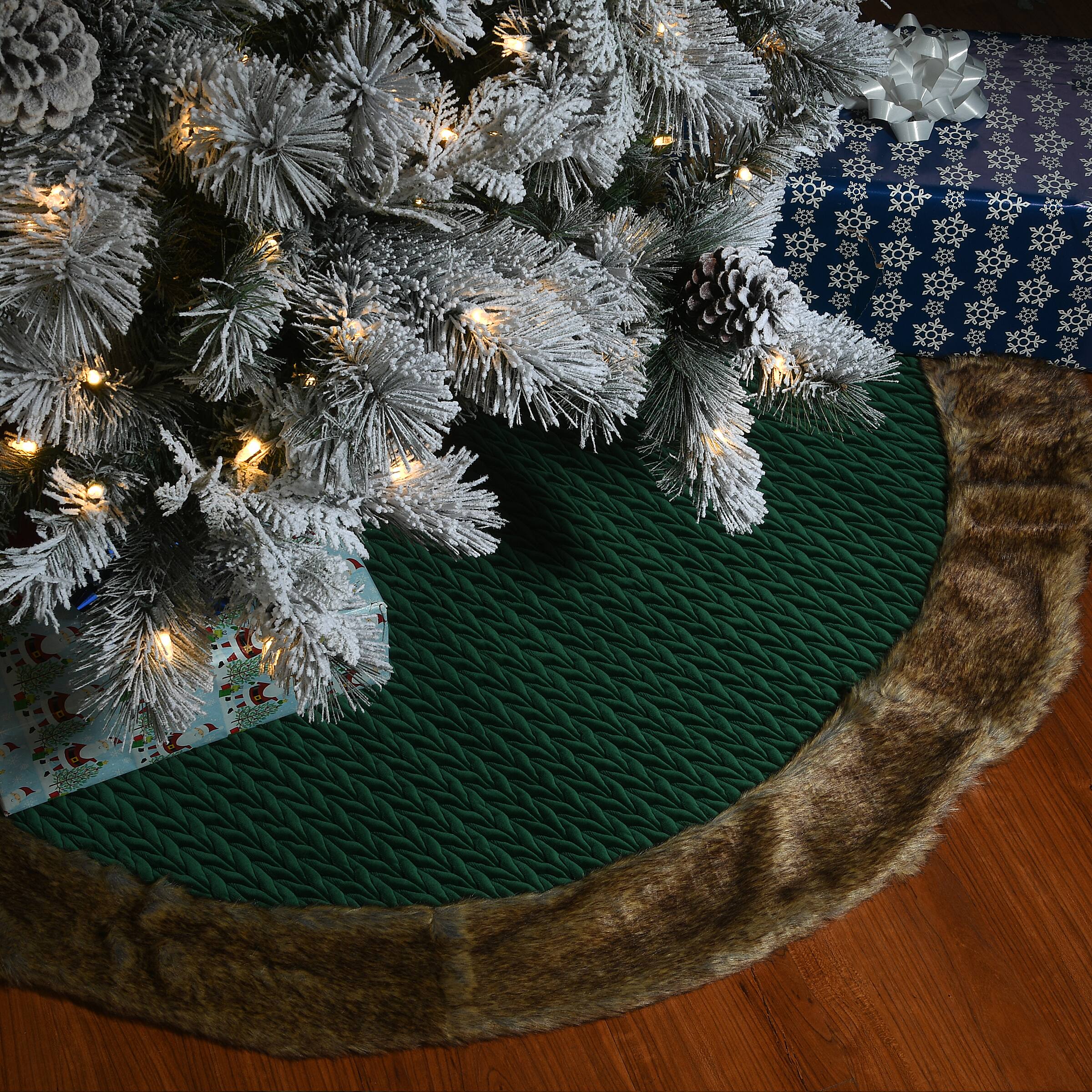 52&#x22; Rural Homestead Collection Quilted Tree Skirt