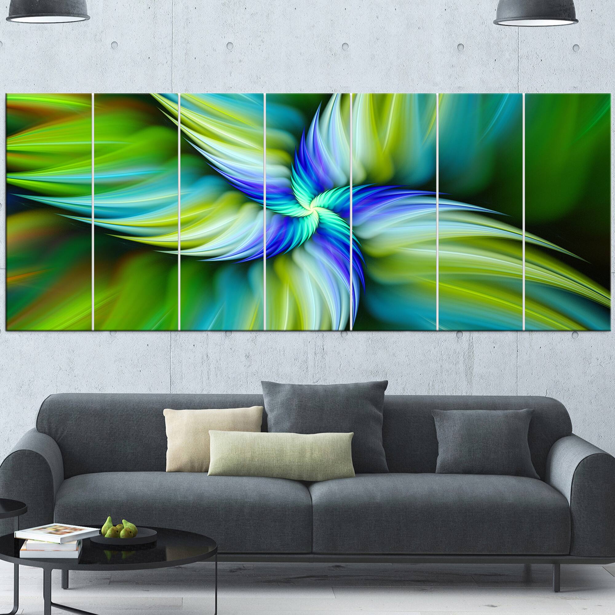 Designart - Rotating Fractal Green Star - Floral Canvas Art Print