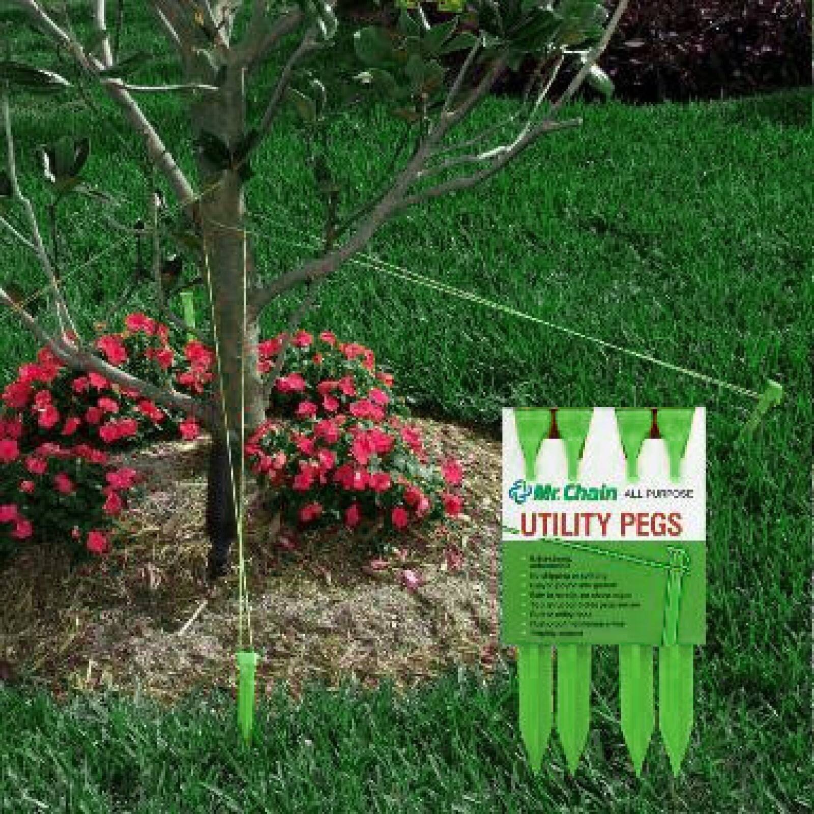 CC Christmas Decor 12&#x22; Green All Purpose Utility Peg Stakes, 4ct.