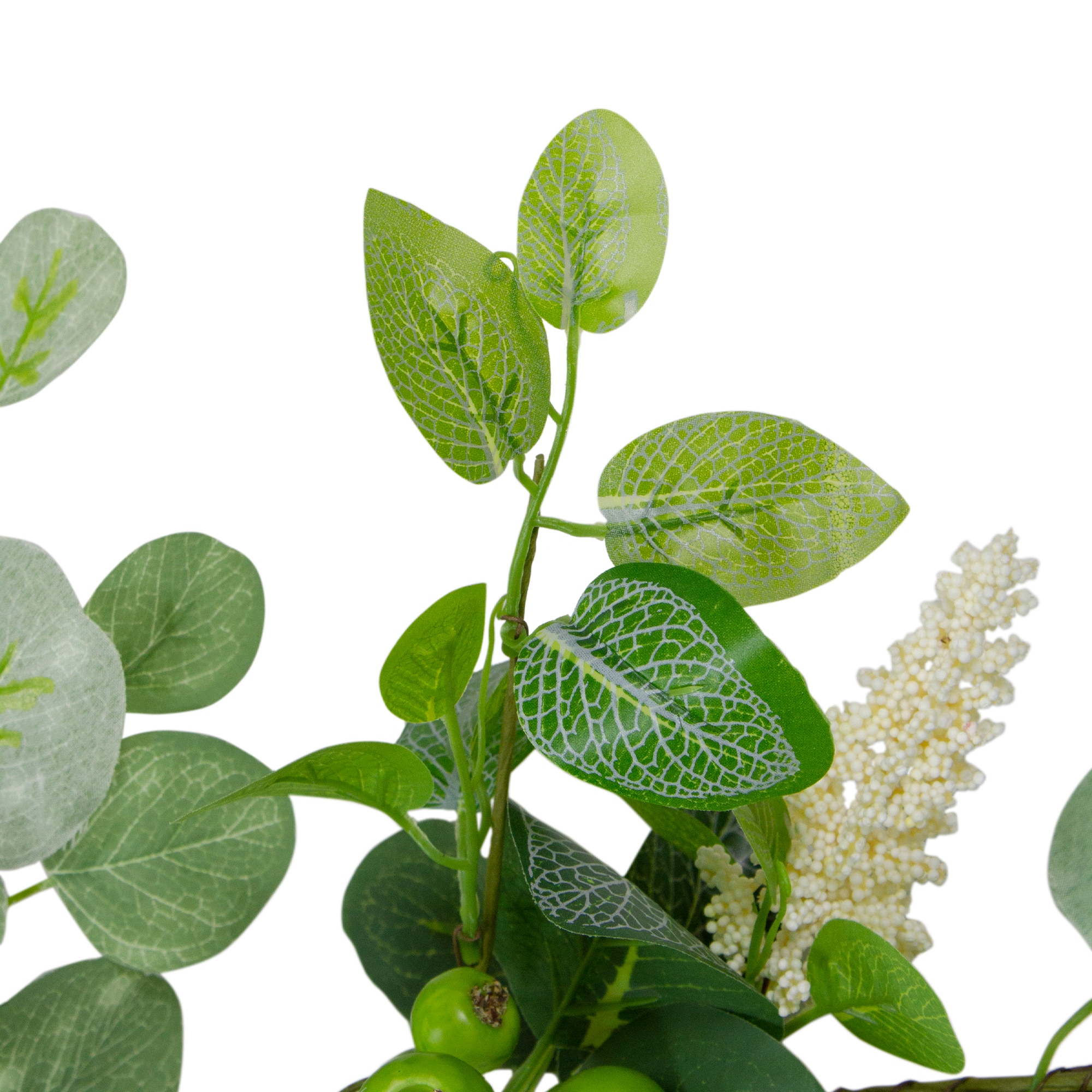 5ft. Green Leaves &#x26; Berry Garland