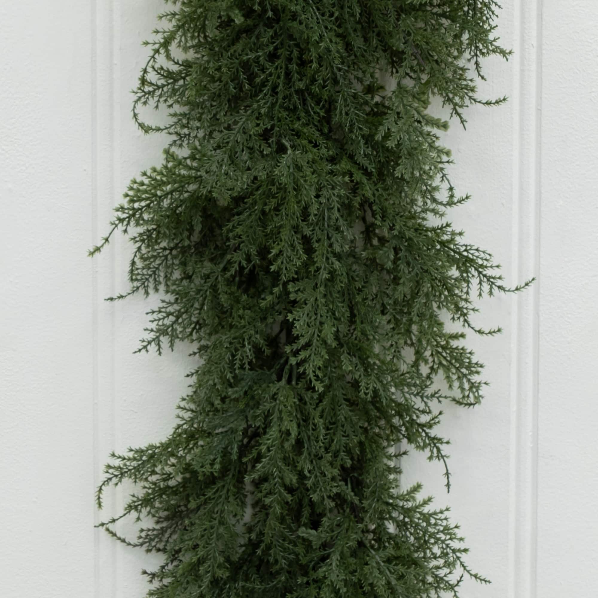 5ft. Cedar Garland