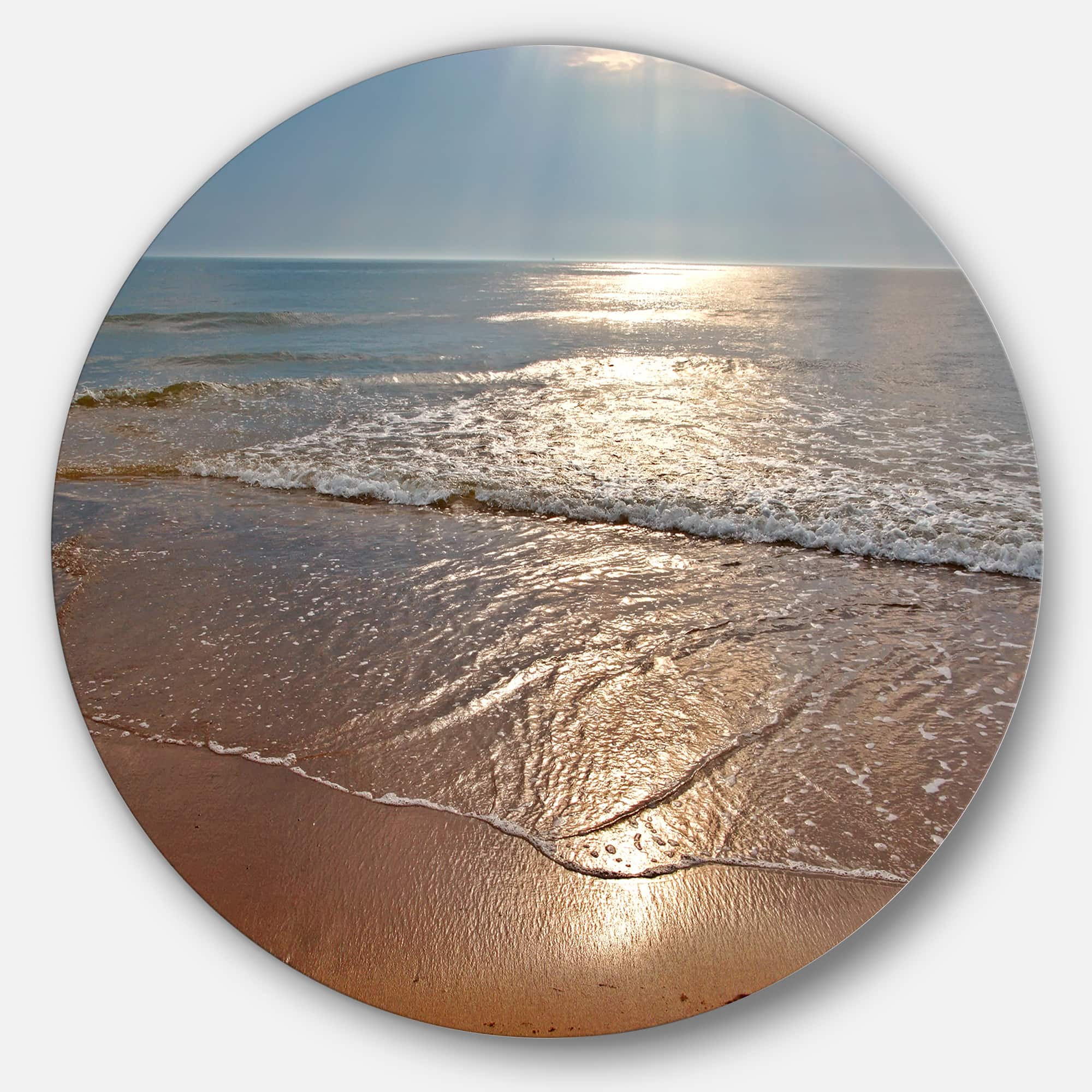 Designart - Tranquil Seashore with Crystal Waters' Seascape Metal Circle Wall Art