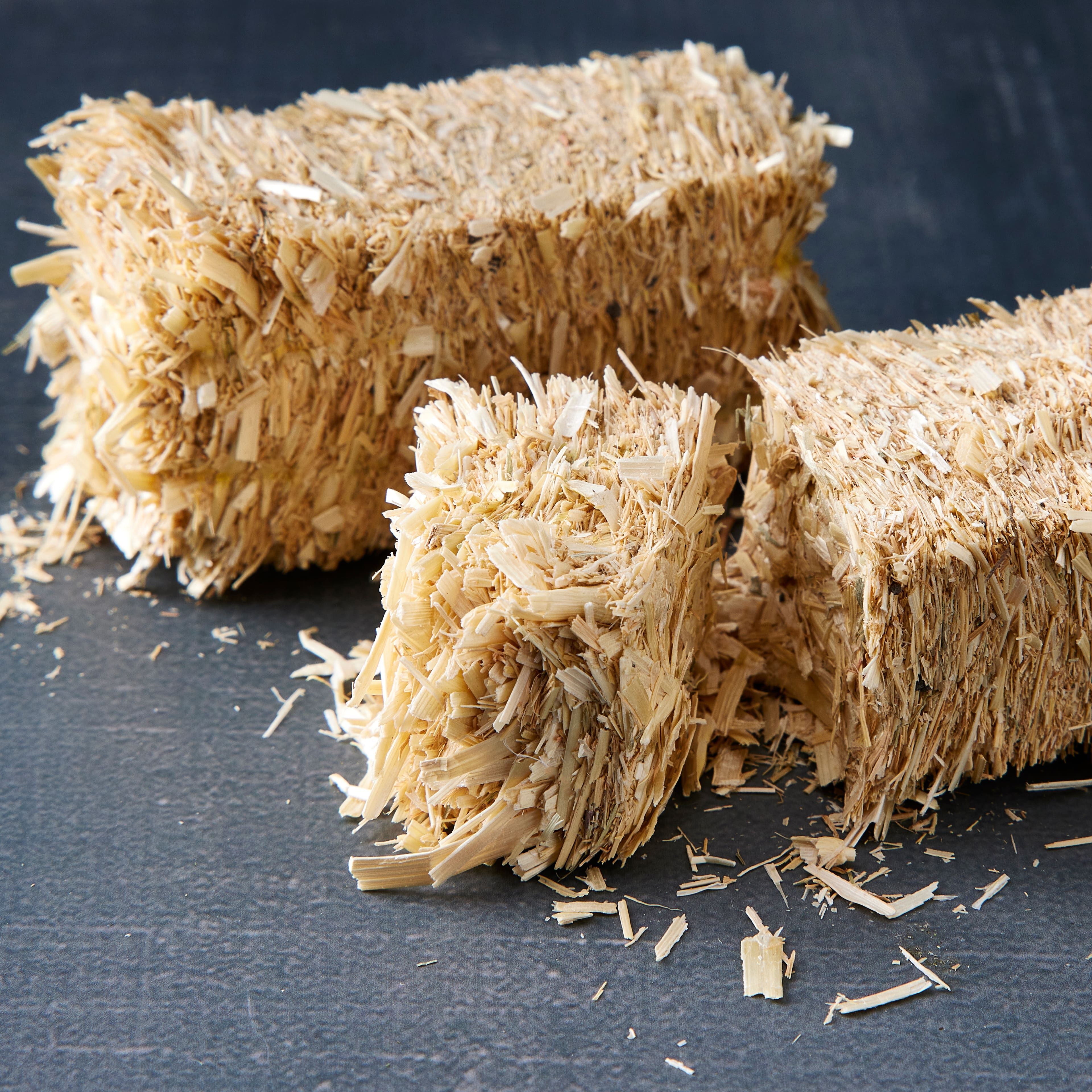 Decorative Straw Bales by Ashland&#xAE;
