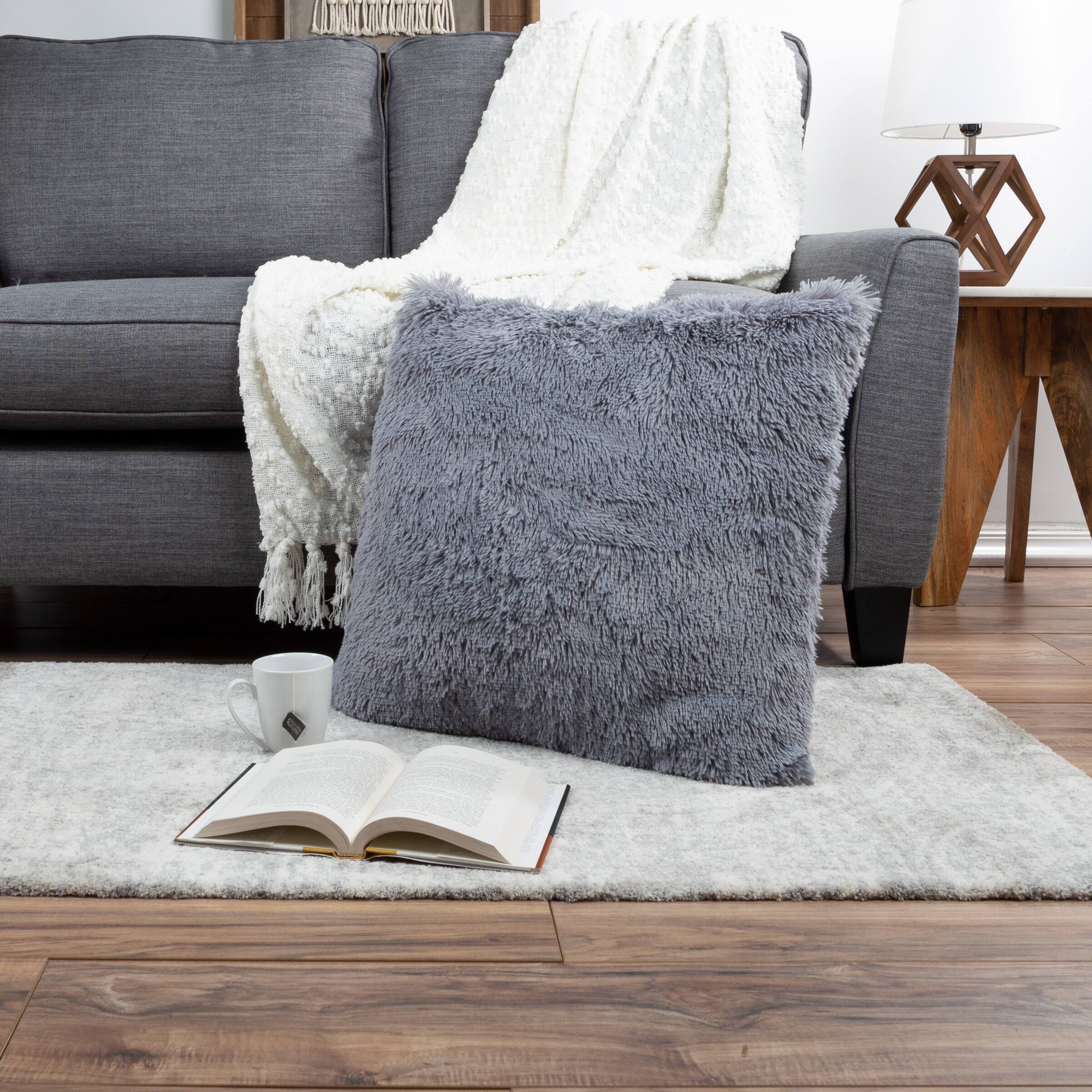 Hastings Home Faux Fur Shag Throw Pillow