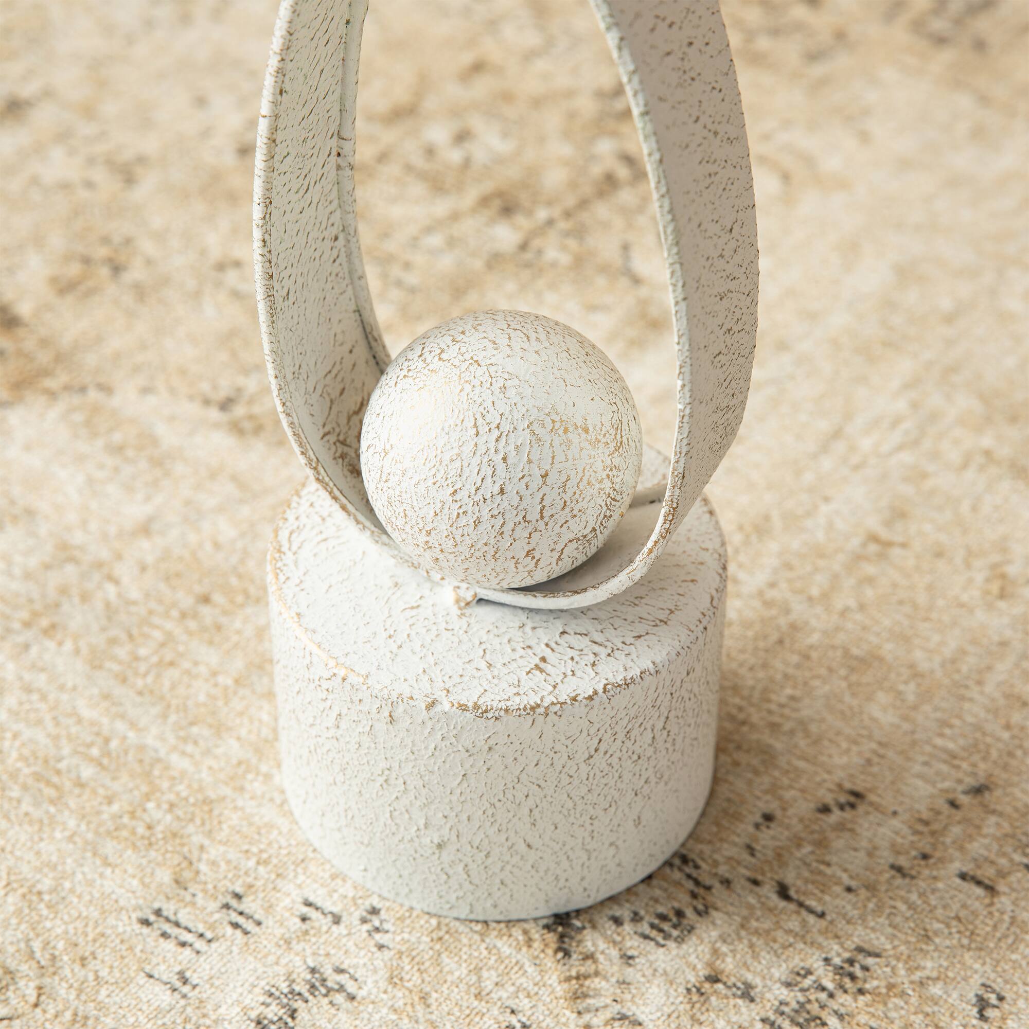 Glitzhome® 25.5" Modern Abstract Metal Sculpture Table Décor