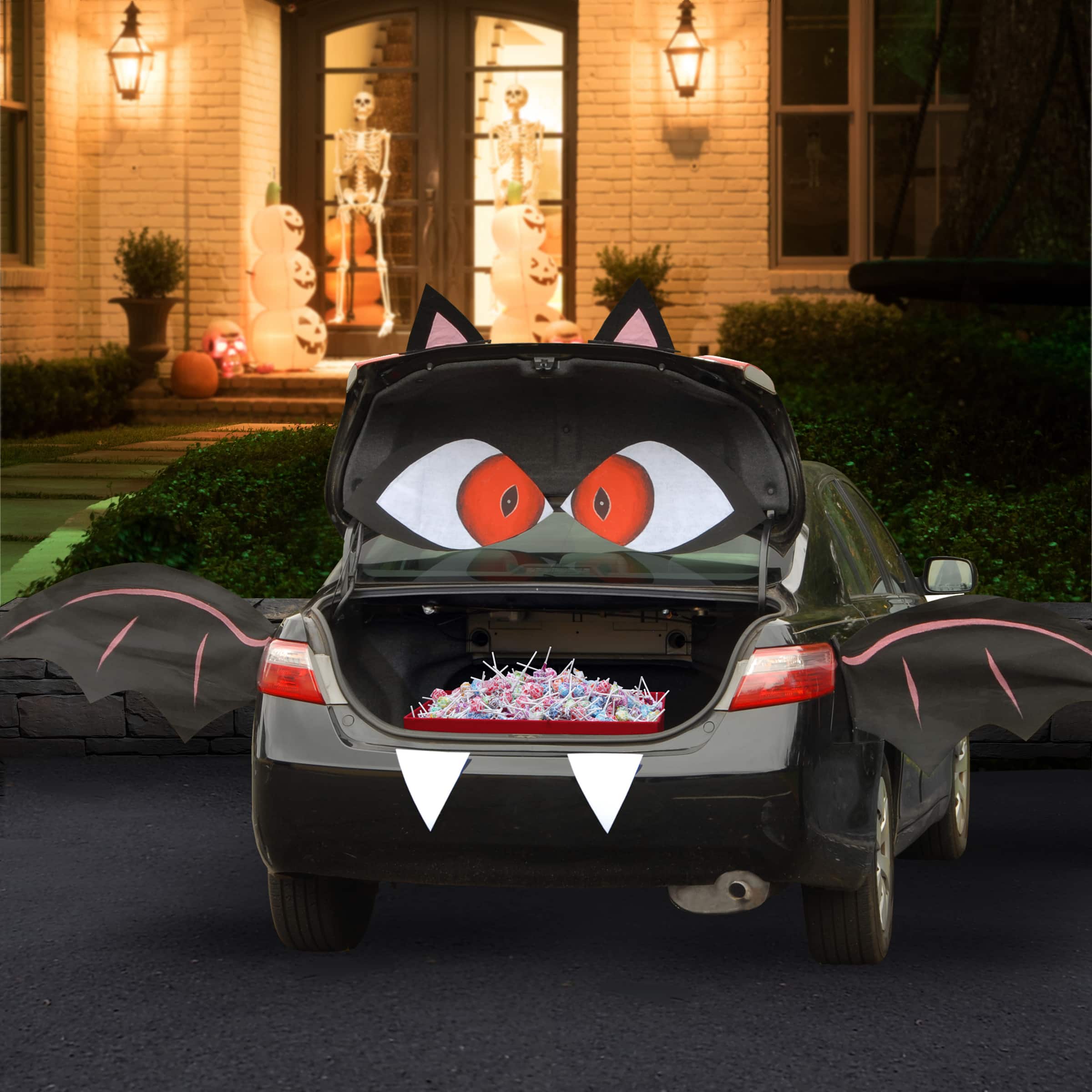 Tricky Trunks&#xAE; Black Cat Halloween Car Kit