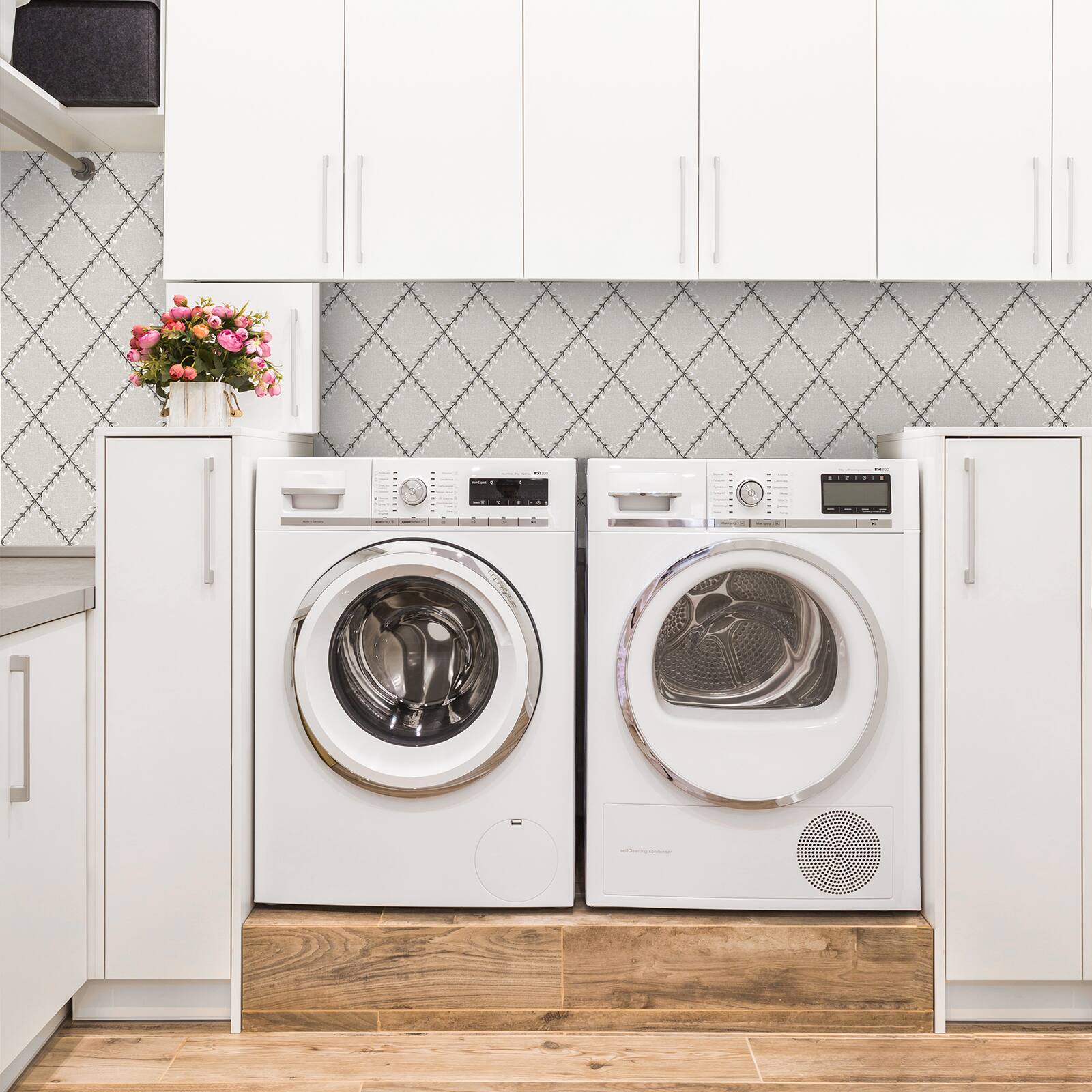 Surface Style Clover Lane Peel & Stick Wallpaper