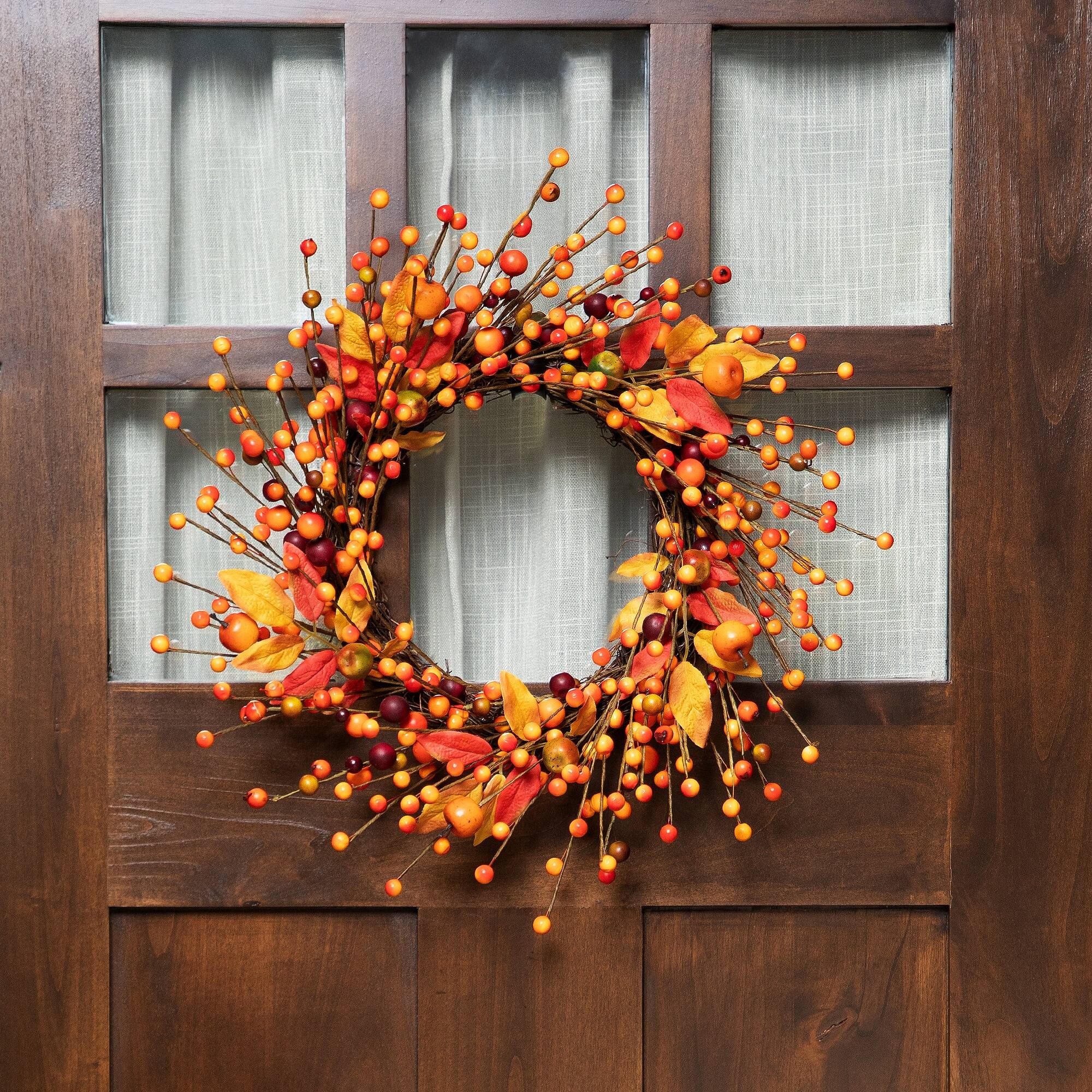18" Berries & Apples Foliage Twig Thanksgiving Wreath