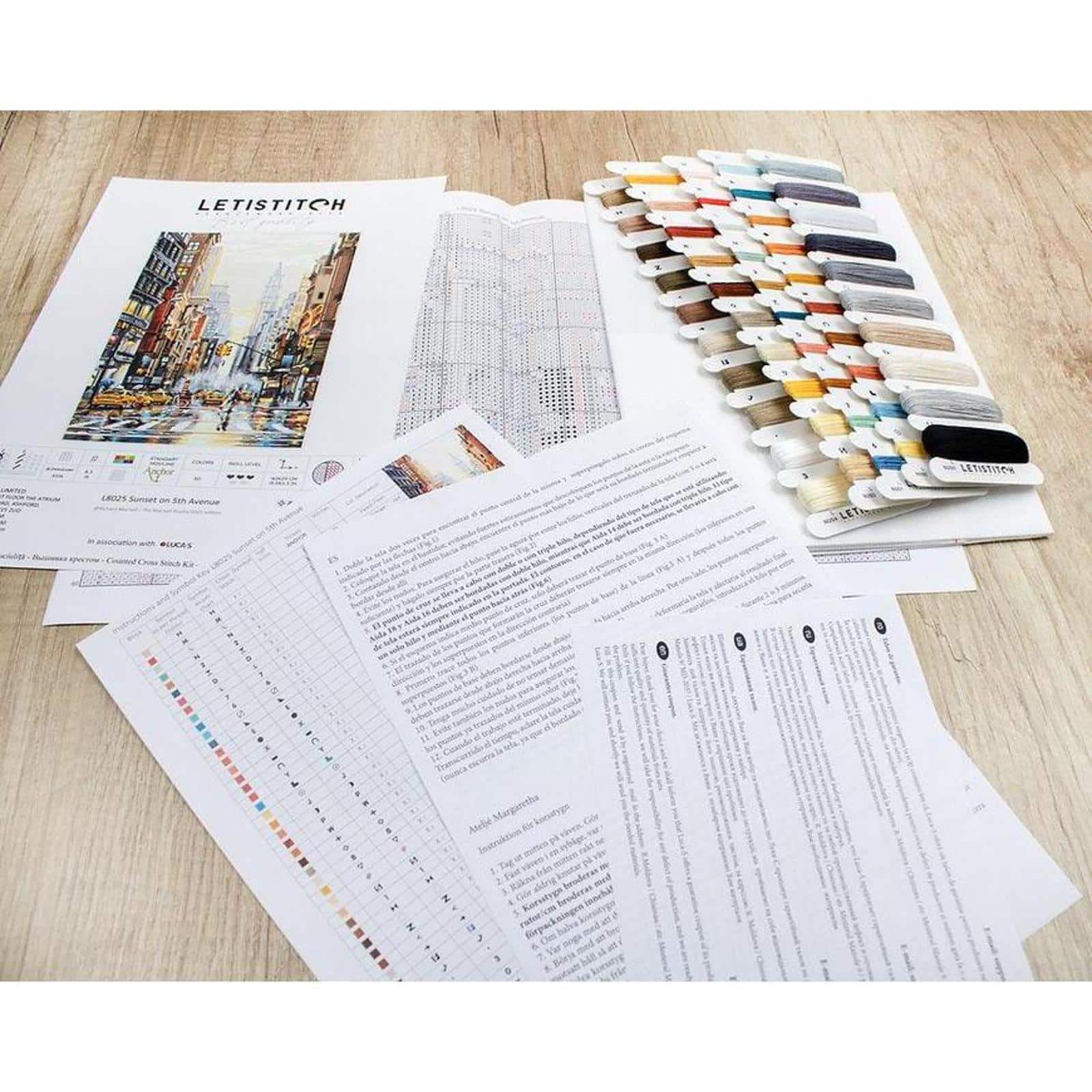 Letistitch Christmas Retro Cars Kit Counted Cross Stitch Kit