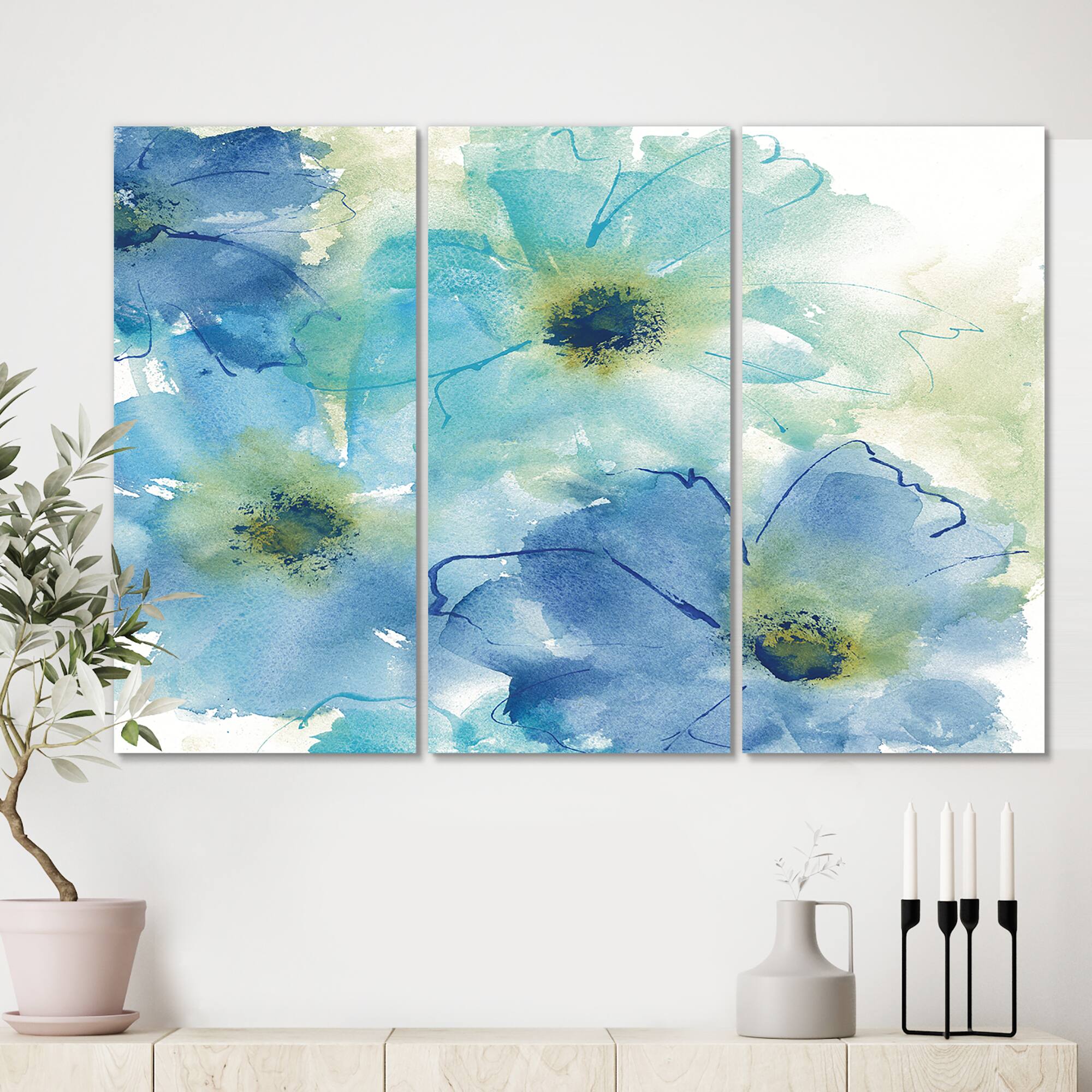 Designart - Seashell Cosmos II - Cabin &#x26; Lodge Canvas Artwork