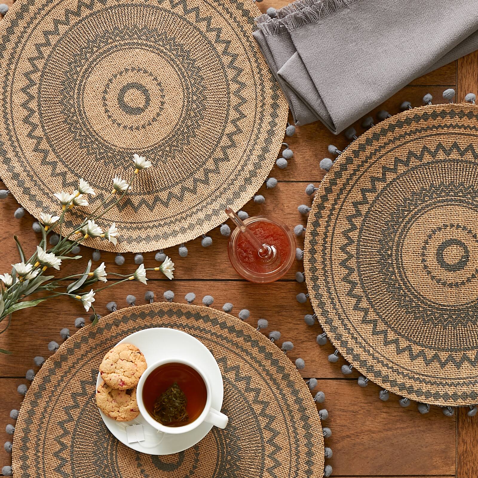 Mineral Aztec Print On Natural Round Jute Placemat (Set of 6)