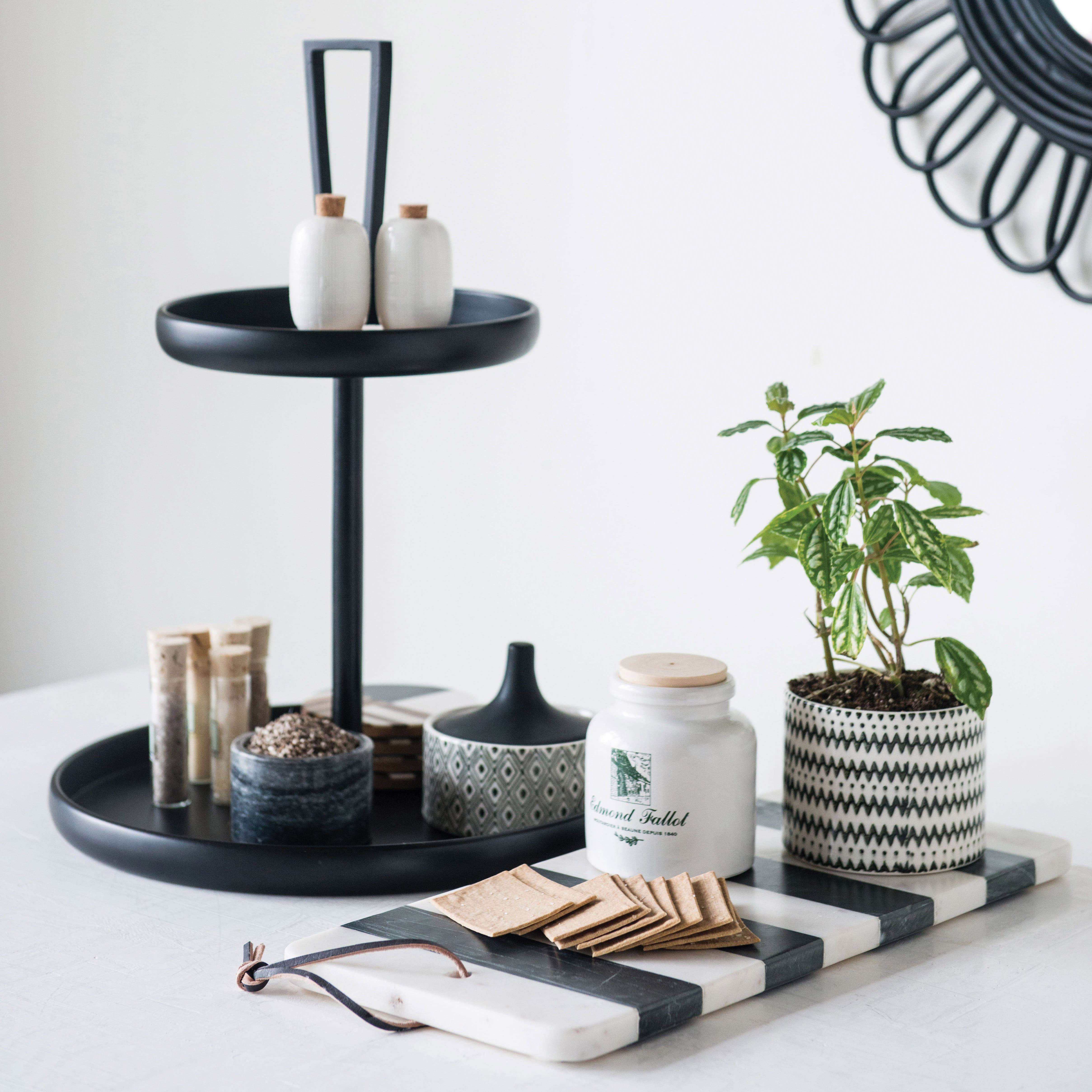 Black &#x26; White Striped Marble Board with Leather Tie