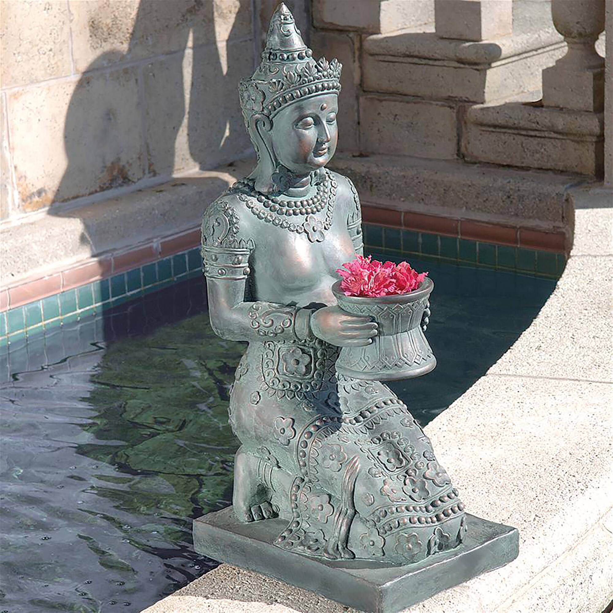 Design Toscano&#xAE; 28&#x22; Thai Princess Sculpture