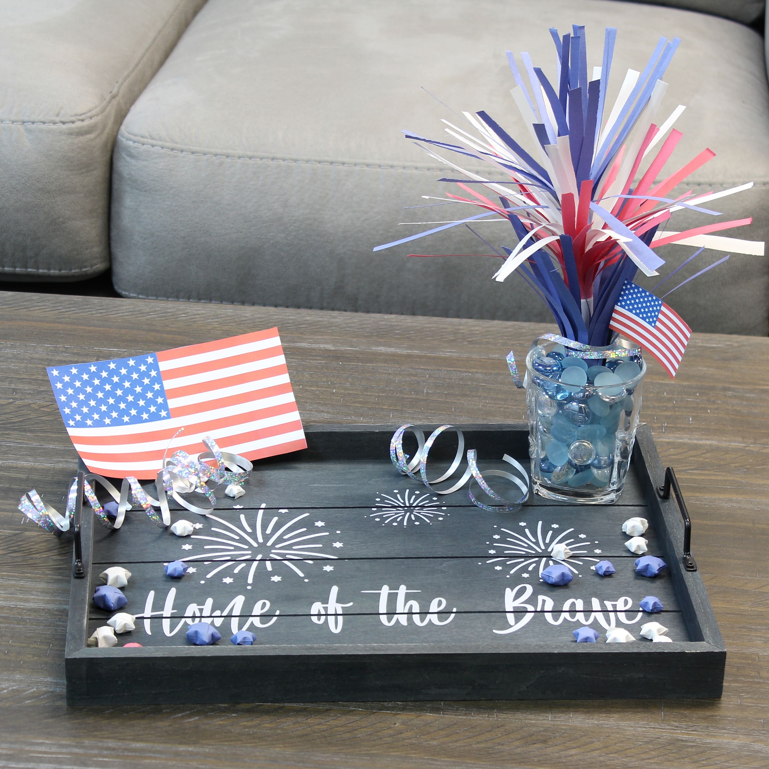 Elegant Designs&#x2122; 15.5&#x22; Home of the Brave Serving Tray with Handles