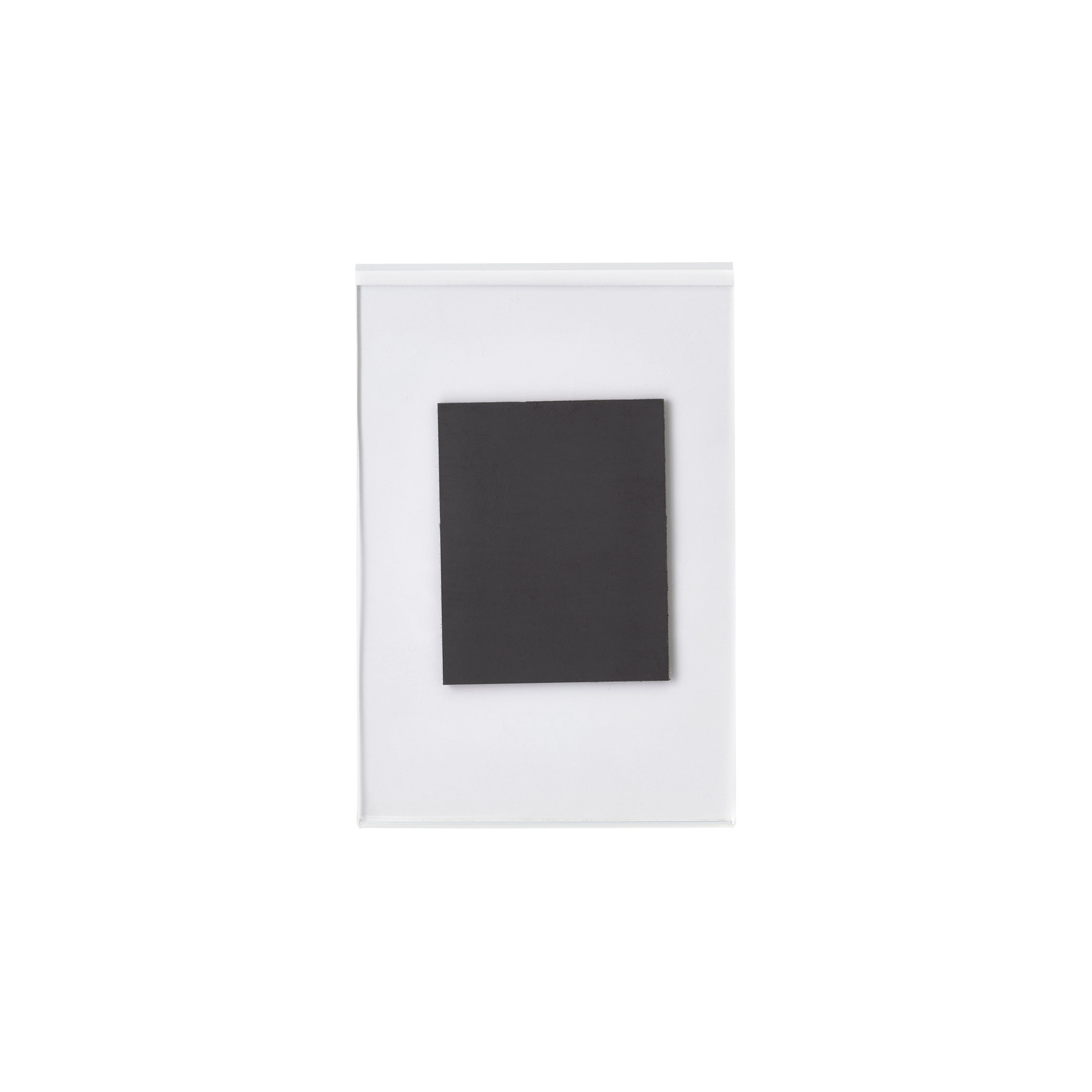 Basics Plastic Magnet Frame by Studio Décor®