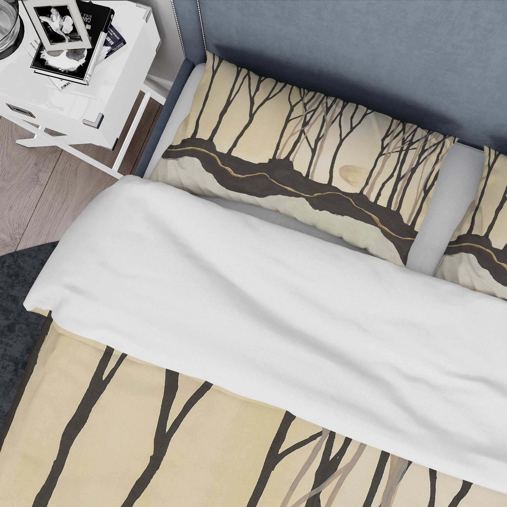Designart 'Geometric Forest' Geometric Bedding Set - Duvet Cover & Shams