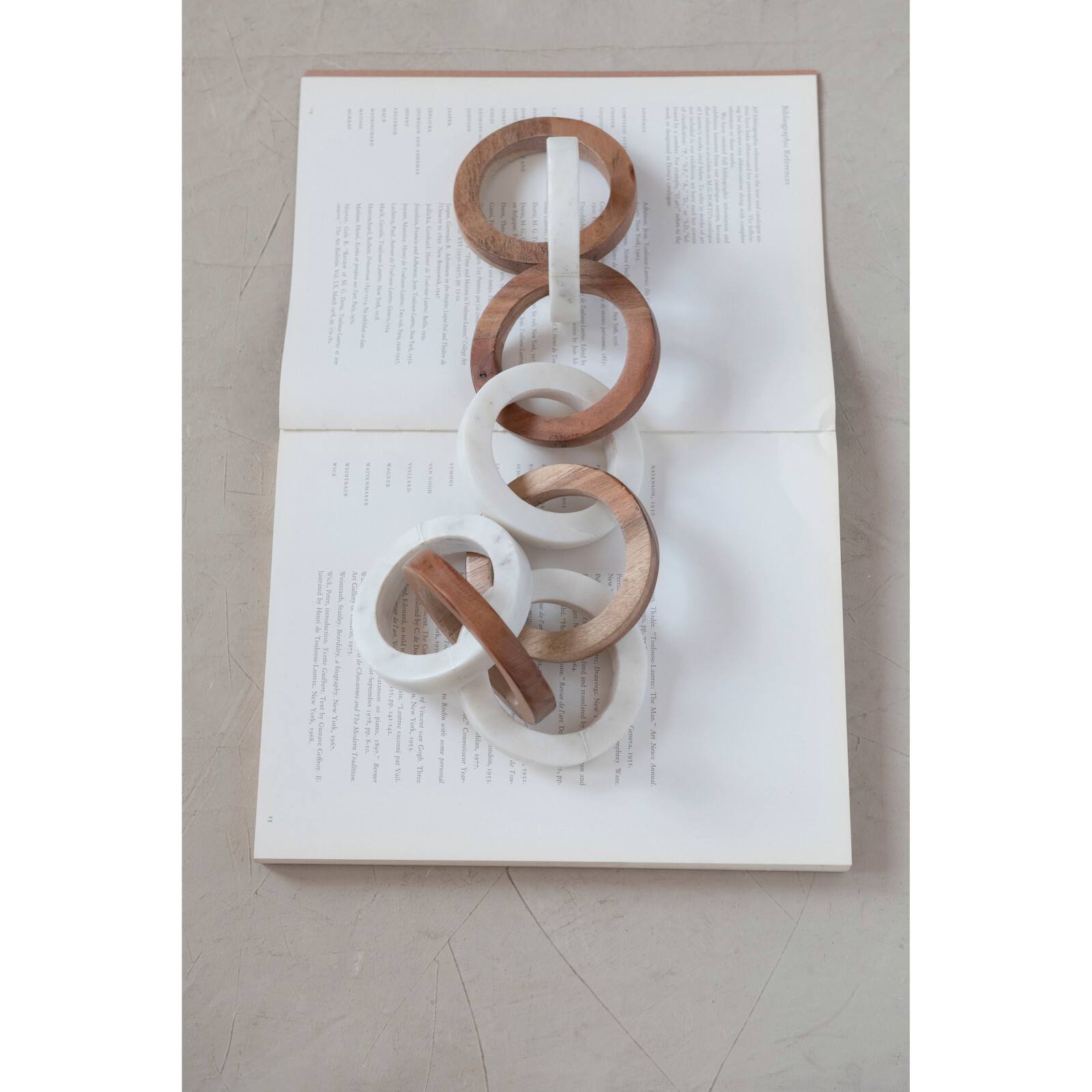 Hello Honey&#xAE; 23.5&#x22; Acacia Wood &#x26; Marble 8-Links Chain
