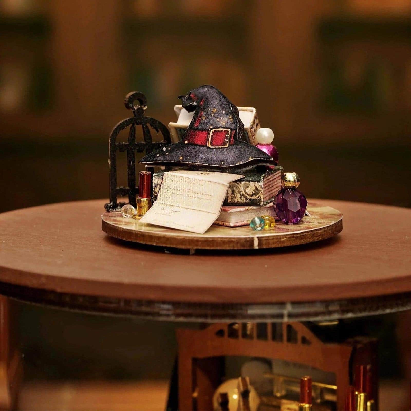 Wizardi Magic House Miniature Dollhouse Roombox Kit