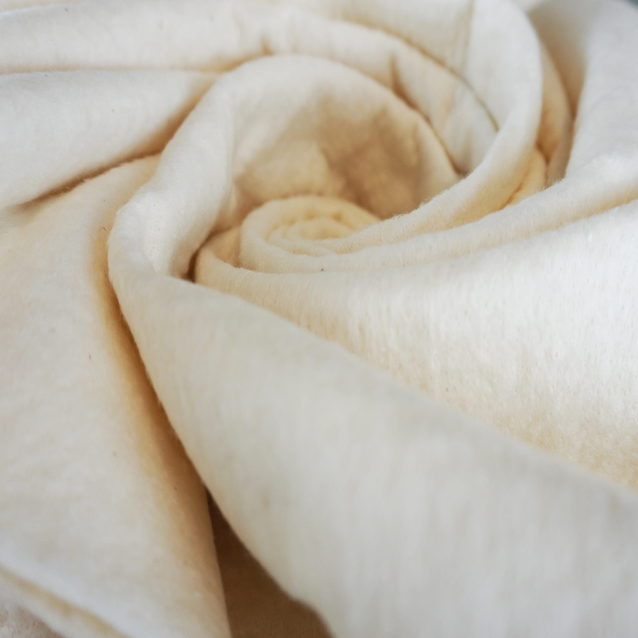 Pellon® Needle Punched 80/20 Cotton/Polyester Blend Batting with Scrim