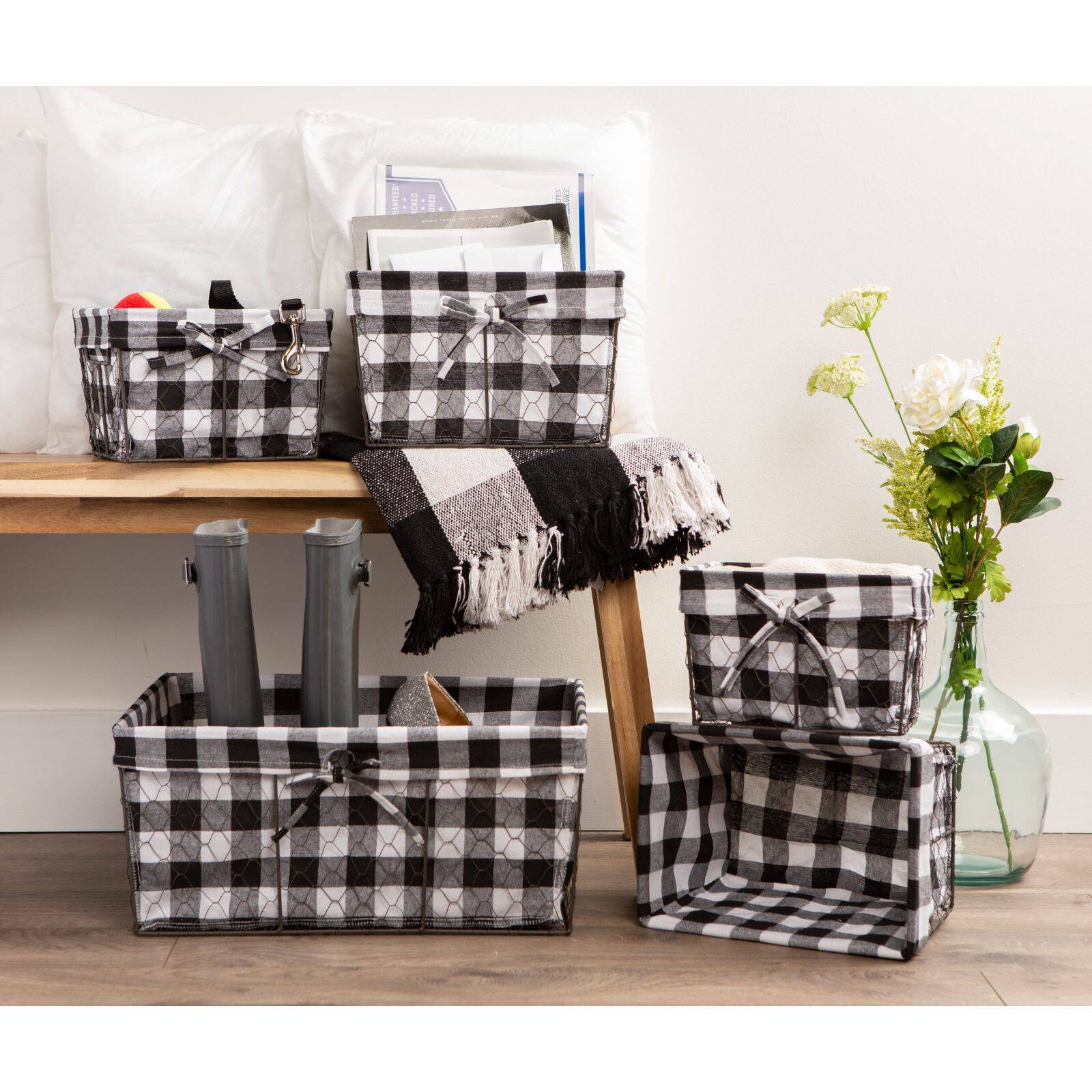 DII&#xAE; Black &#x26; White Checkered Chicken Wire Basket 5 Piece Set