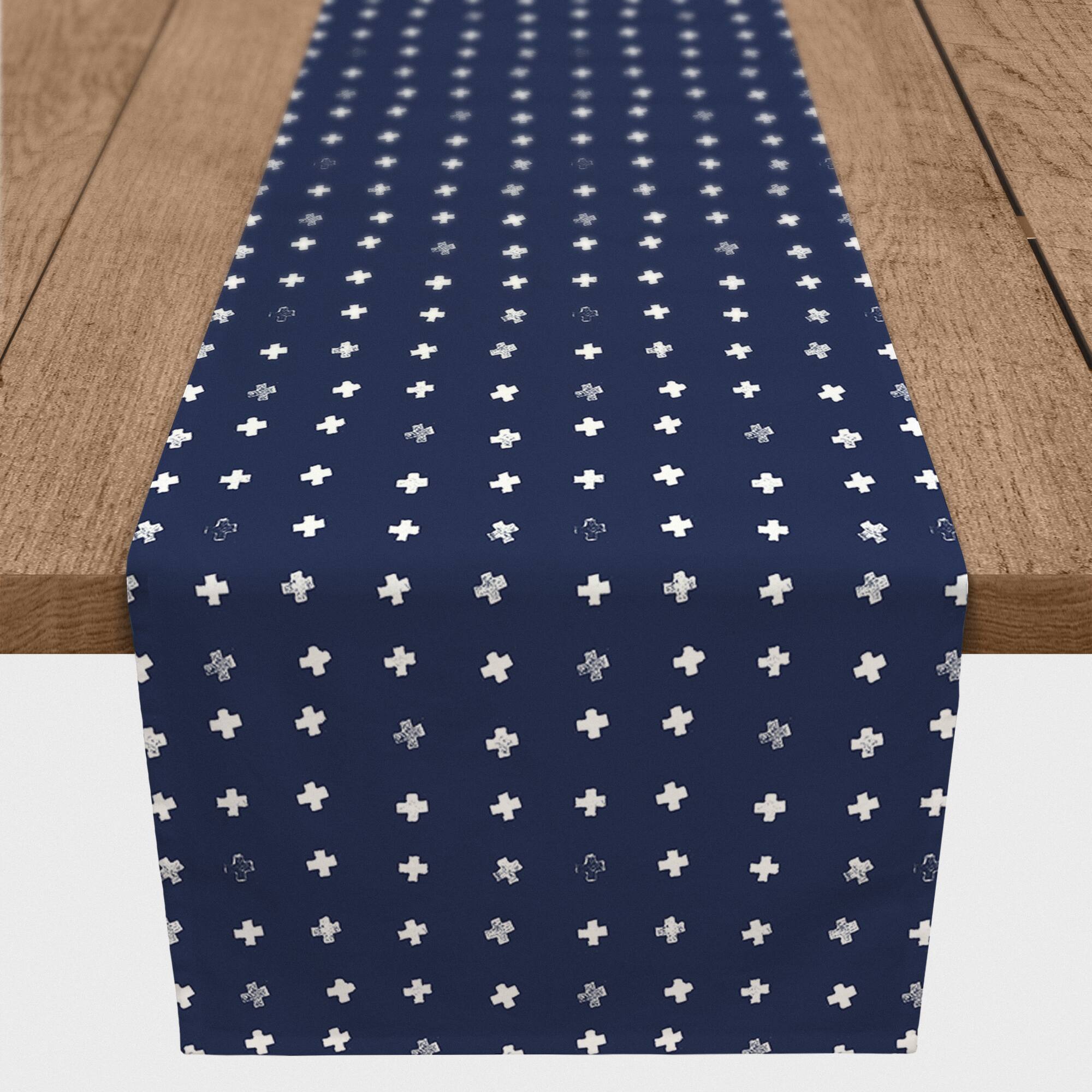 Crosses Indoor/Outdoor Table Runner