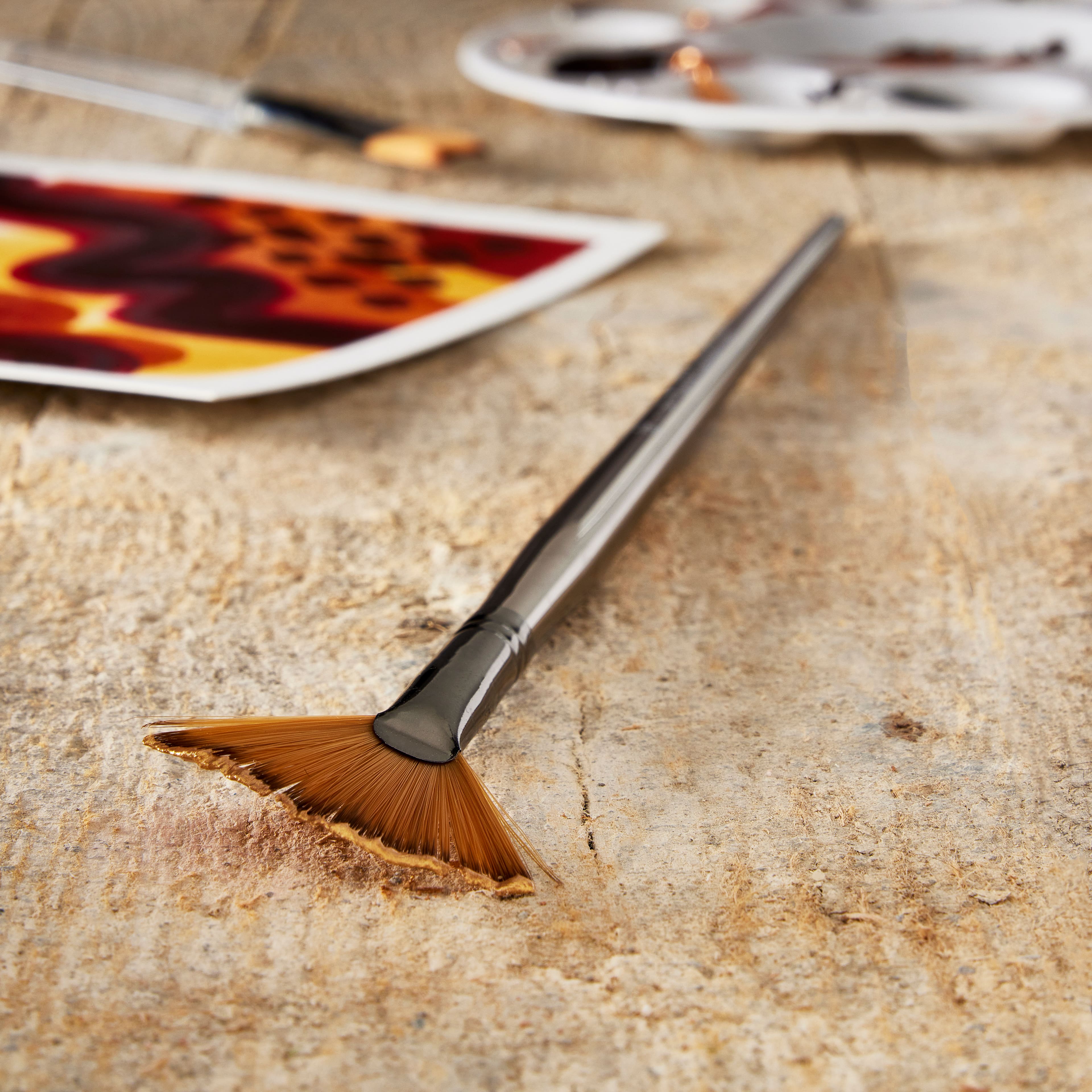 Zen&#x2122; Series 43 Long Handle Fan Brush
