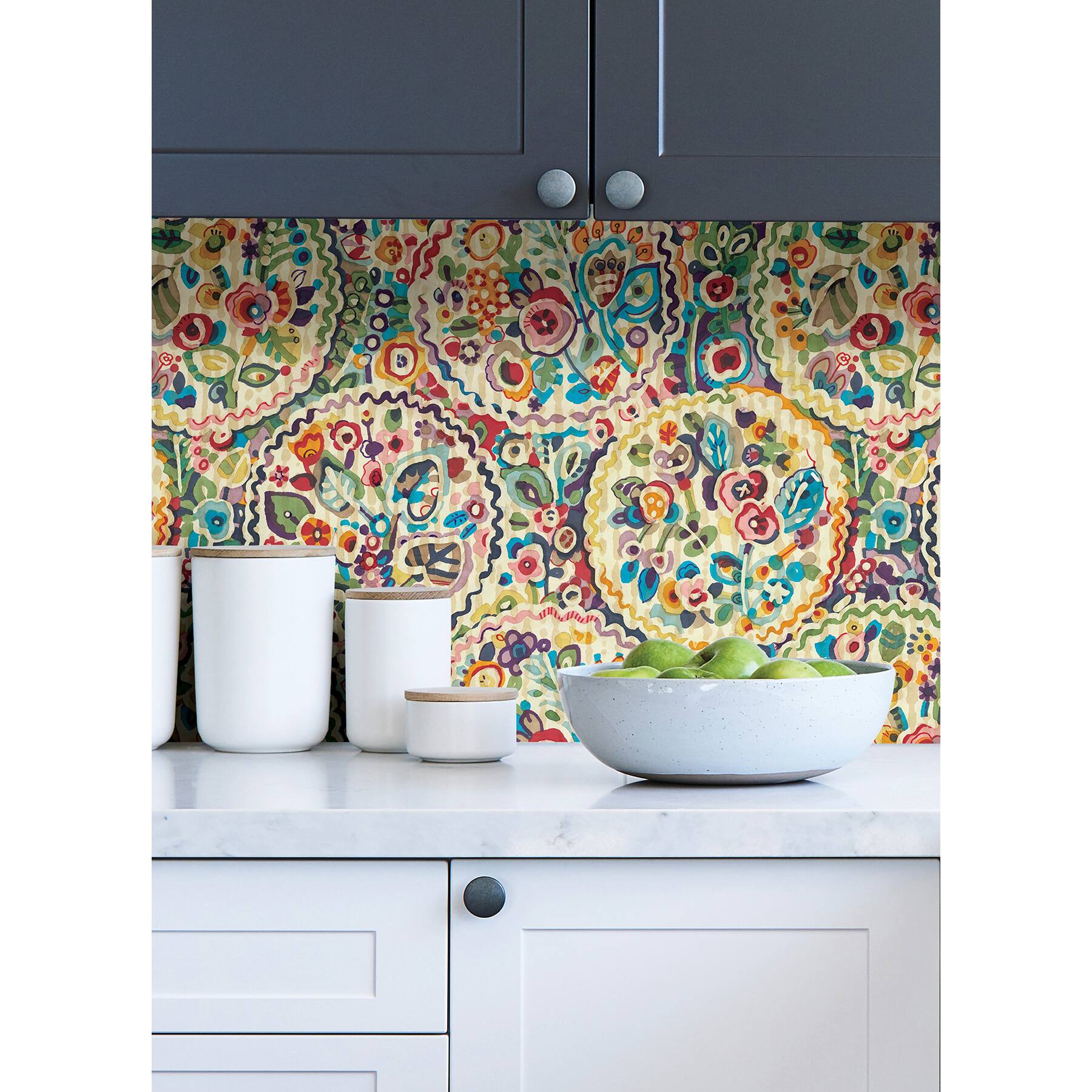 Caroline et Bettina Multicolor Camille Peel & Stick Wallpaper