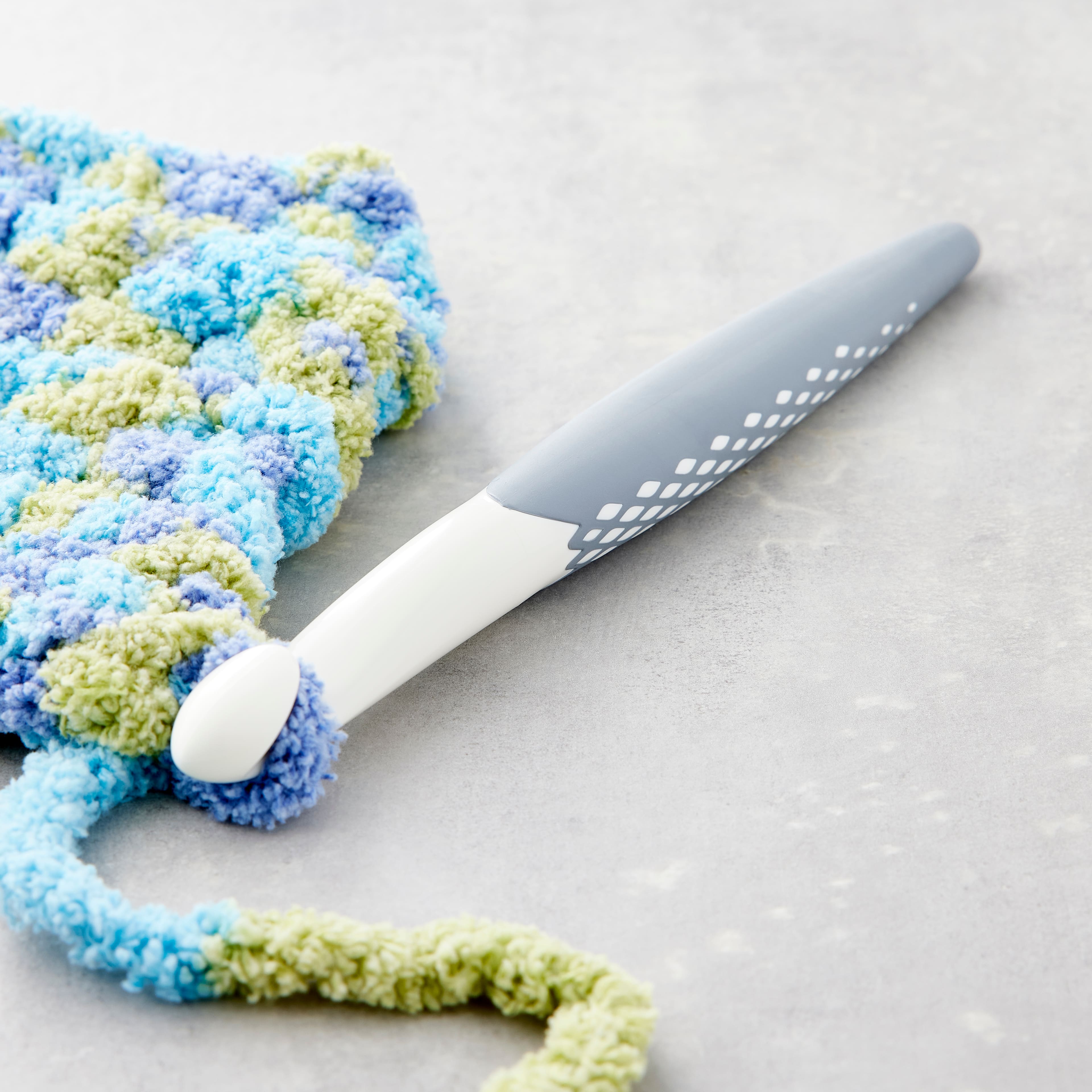 Prym® Ergonomics Crochet Hook