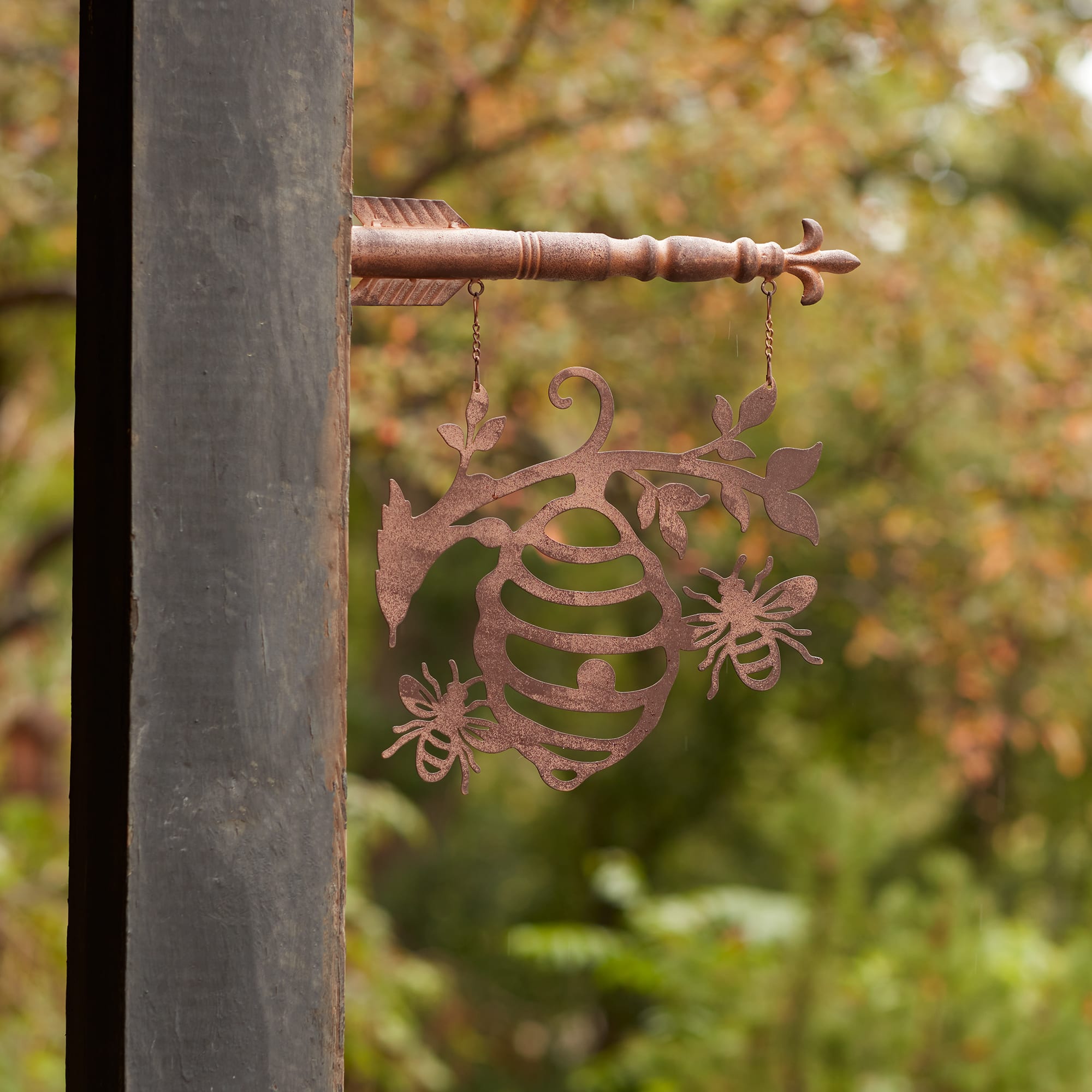 15.5&#x22; Bumblebee Hive Garden Sign