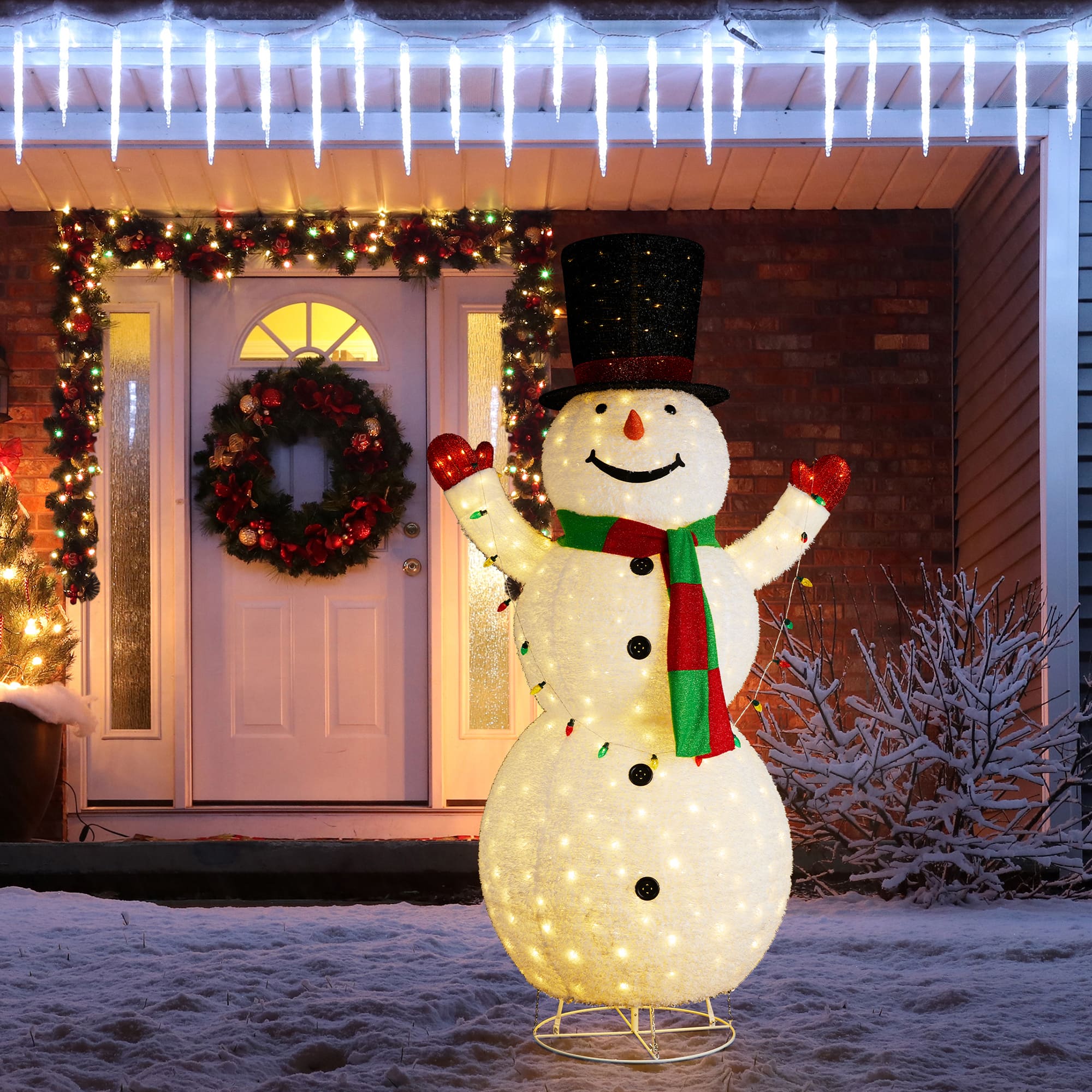 Glitzhome&#xAE; 94.5&#x22;H Lighted Christmas 3D Foldable Fabric Snowman Outdoor Decor