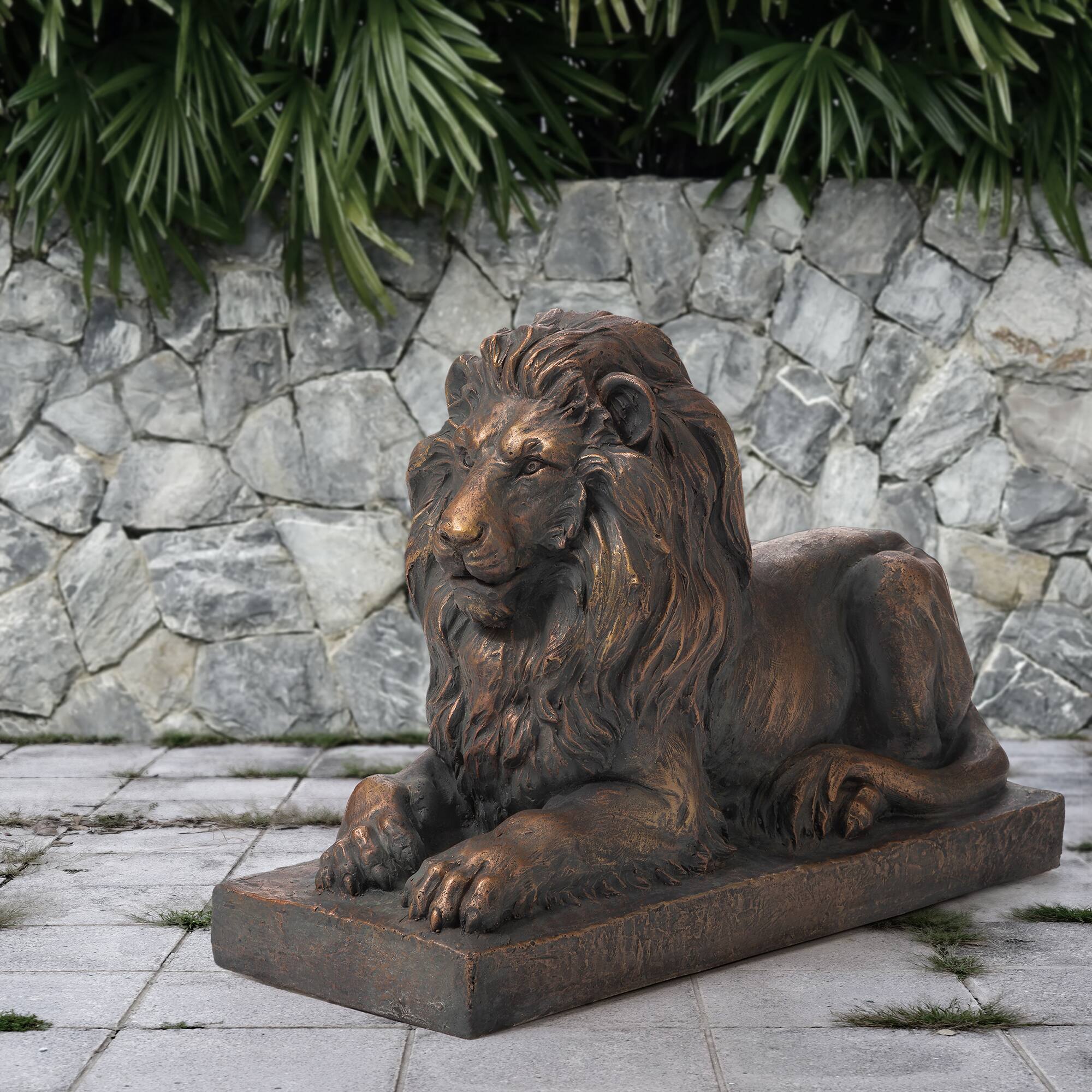 Glitzhome&#xAE; 22&#x22; Lying Guardian Lion Statue