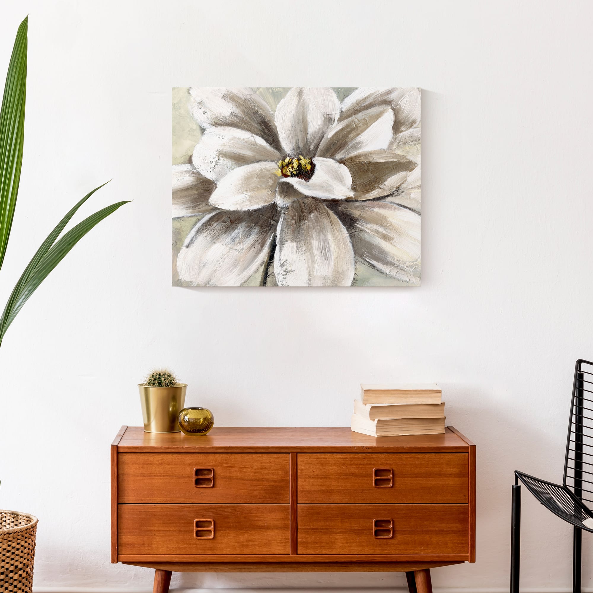 White Magnolia 20" x 16" Canvas Wall Art