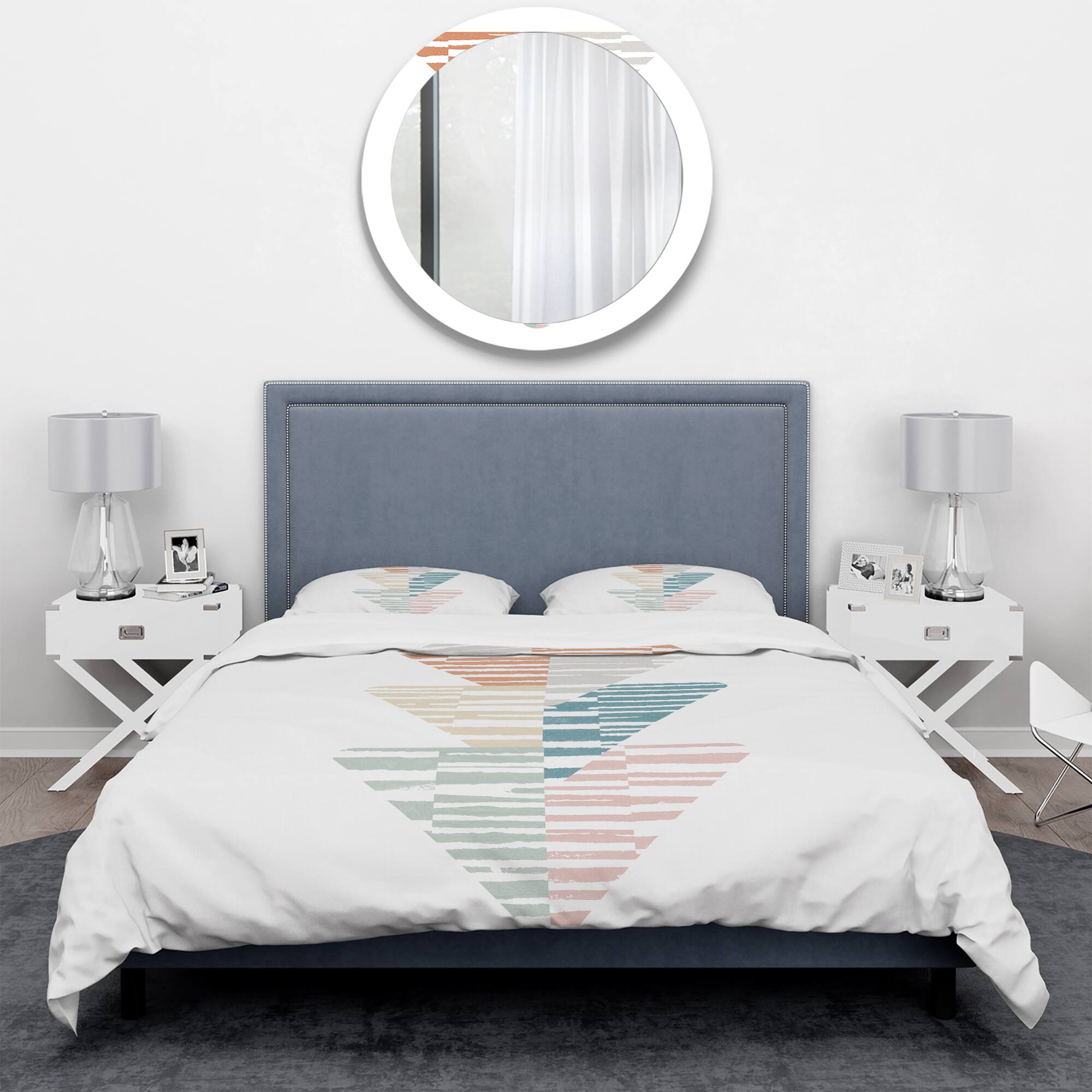 Designart 'Watercolor Geometric Triangle III' Geometric Bedding Set - Duvet Cover & Shams