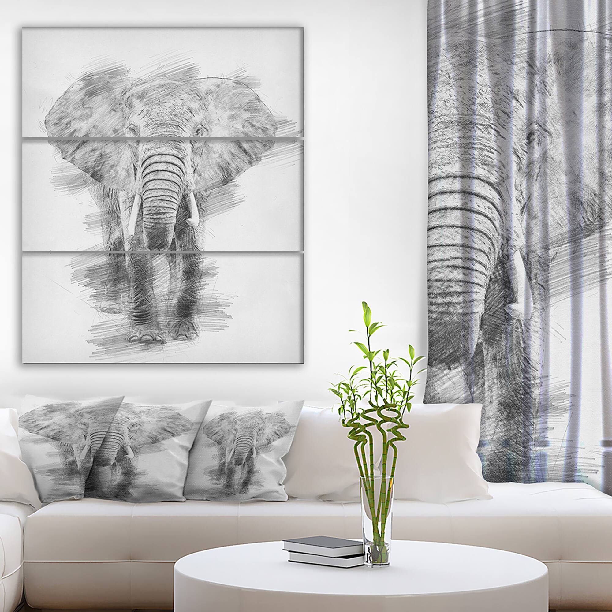 Designart - Black and White Elephant Pencil ketch