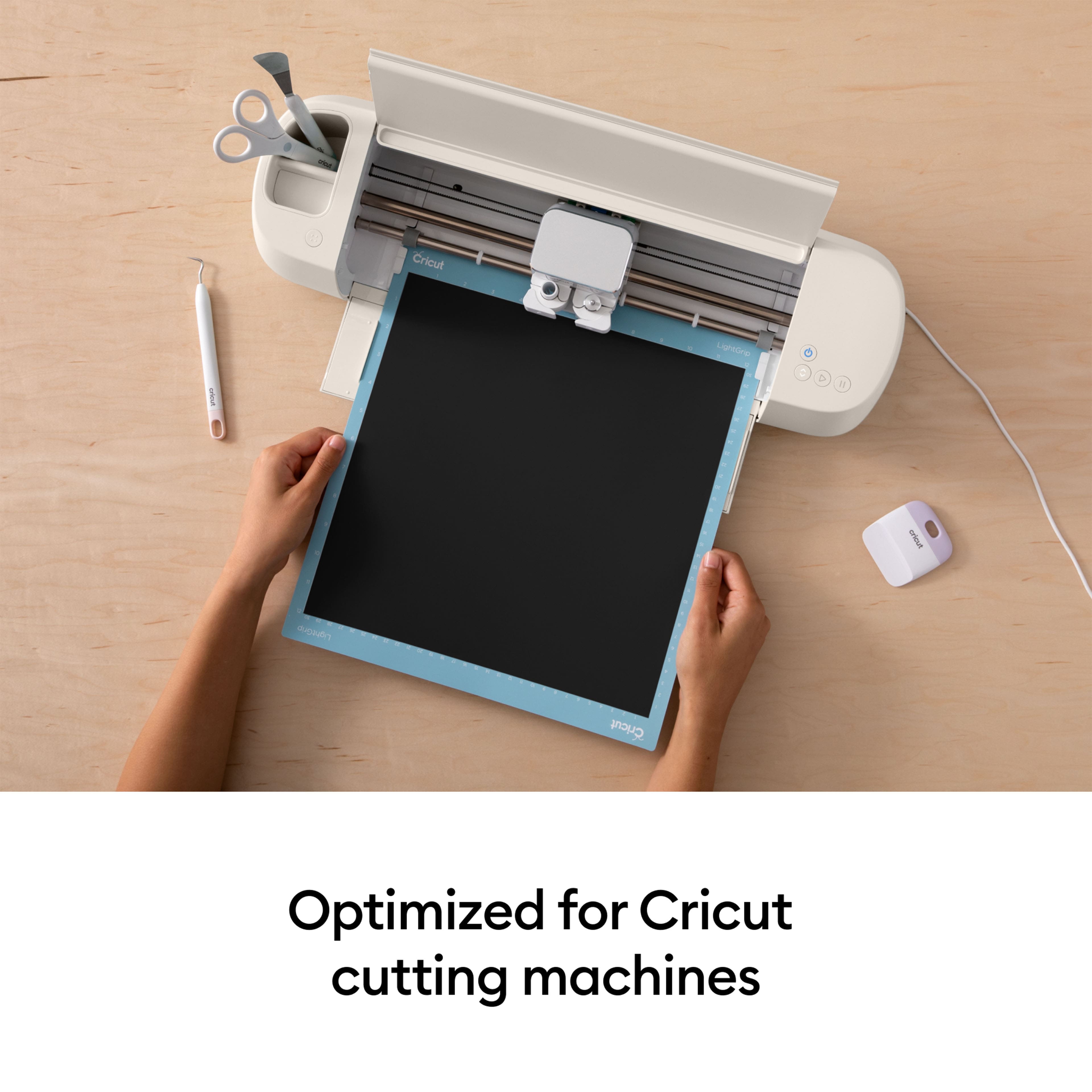 Cricut&#xAE; Permanent Heat-Activated Color-Changing Vinyl
