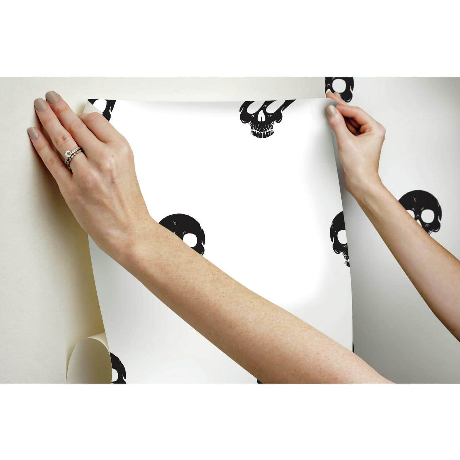 RoomMates Disney&#xAE; Cruella Glamour Skulls Peel &#x26; Stick Wallpaper