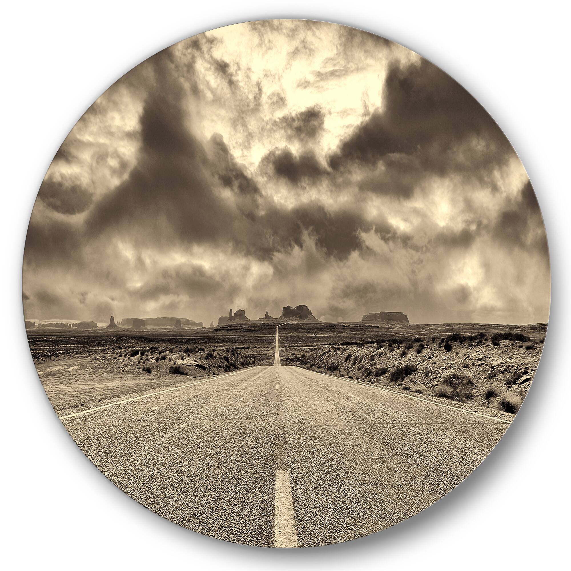 Designart - The Road To Monument Valley - Traditional Metal Circle Wall Art