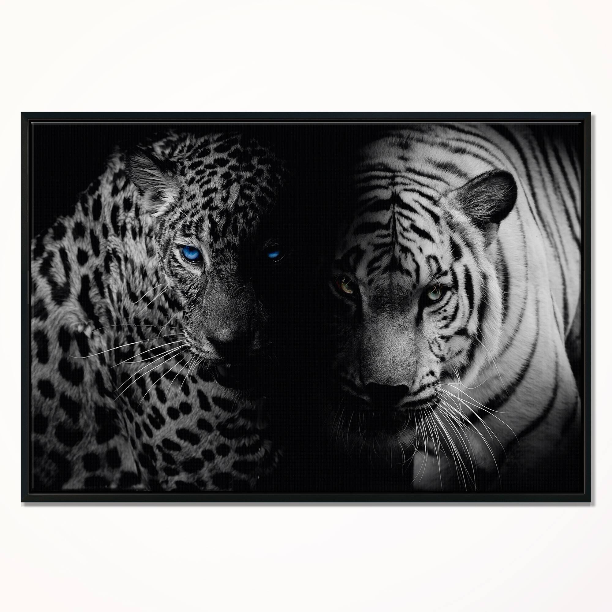 Designart - Leopard and Tiger in Black