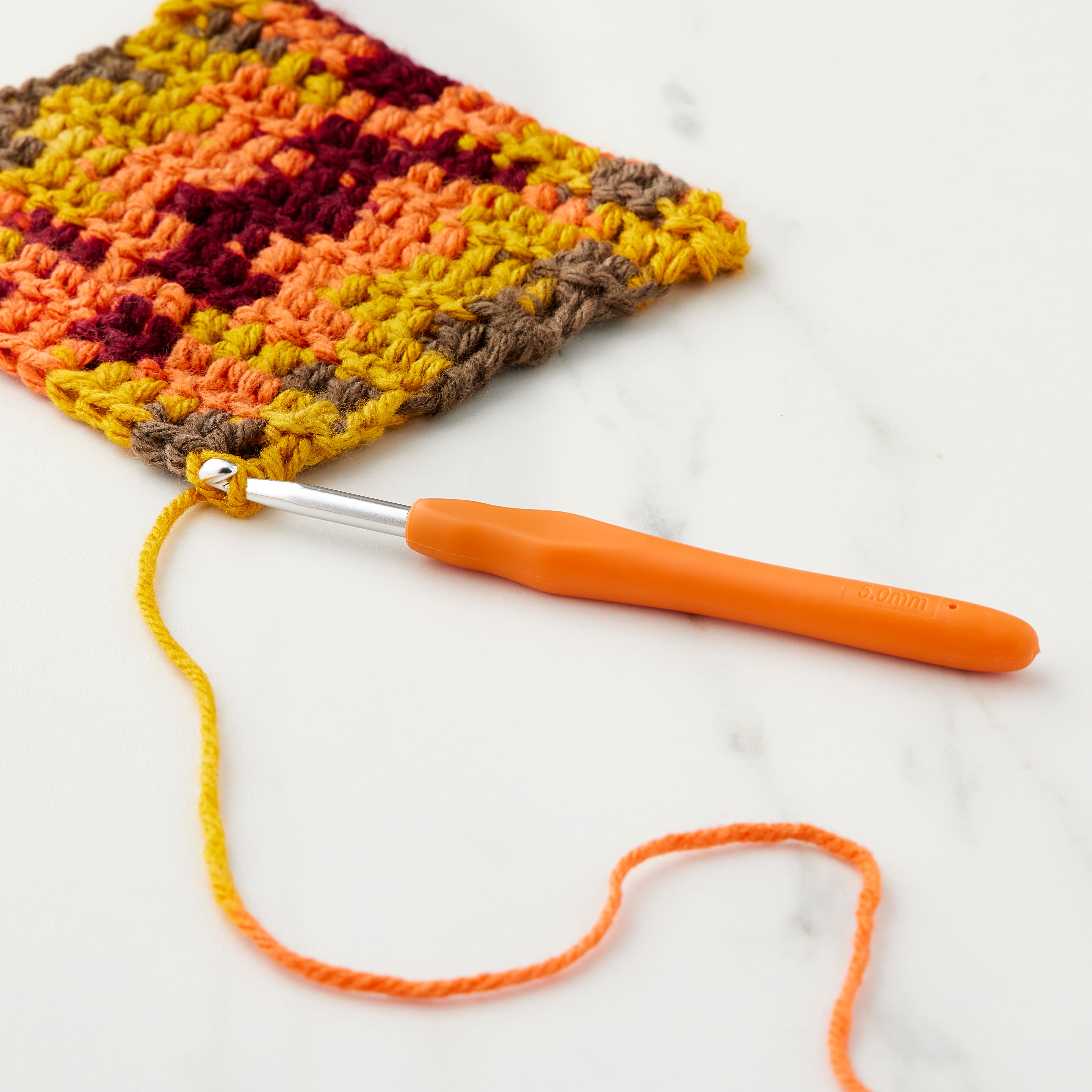 Plastic Crochet Hook Set by Loops & Threads®, L-P, Michaels