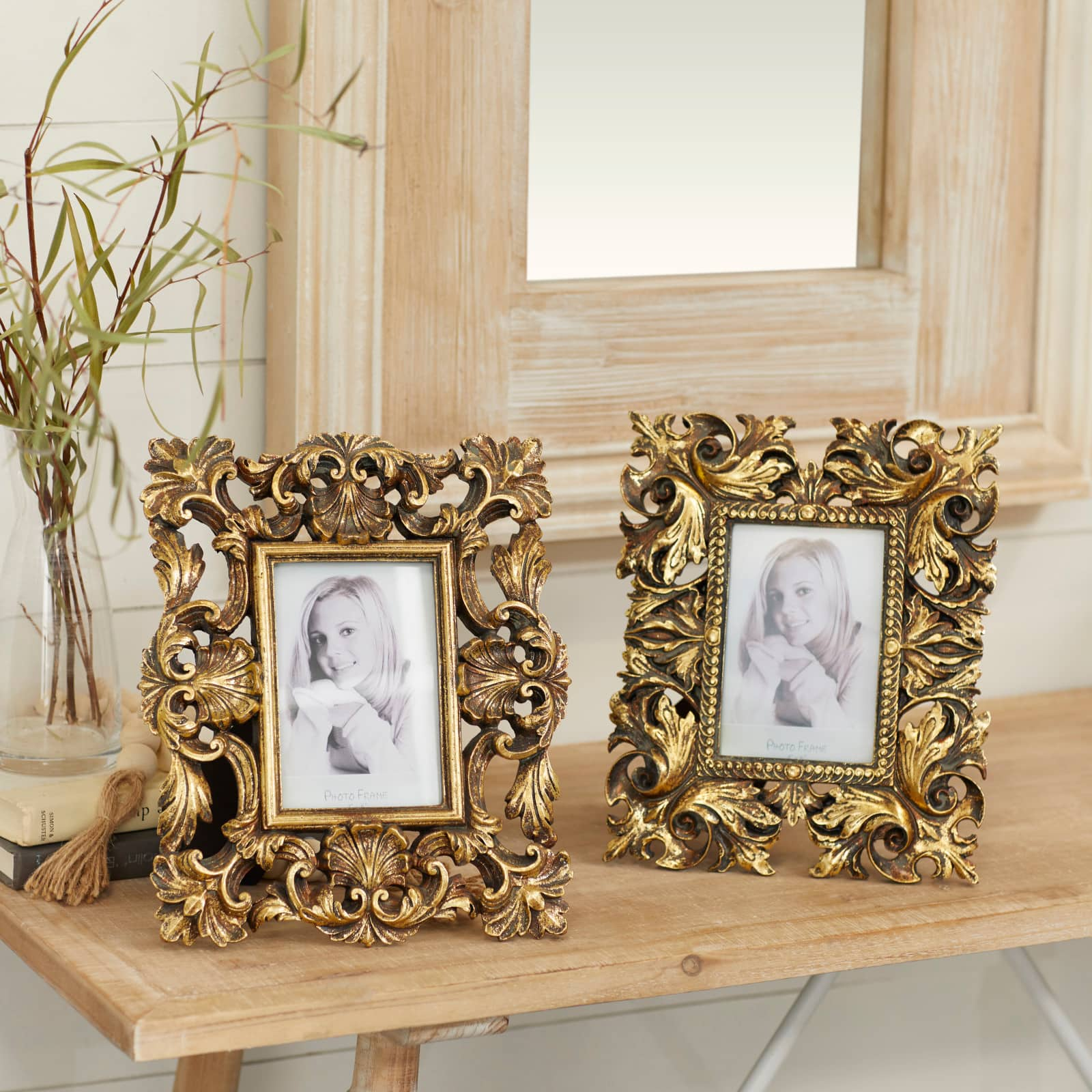 2 Pack Gold Polystone Traditional 4&#x22; x 6&#x22; Frames