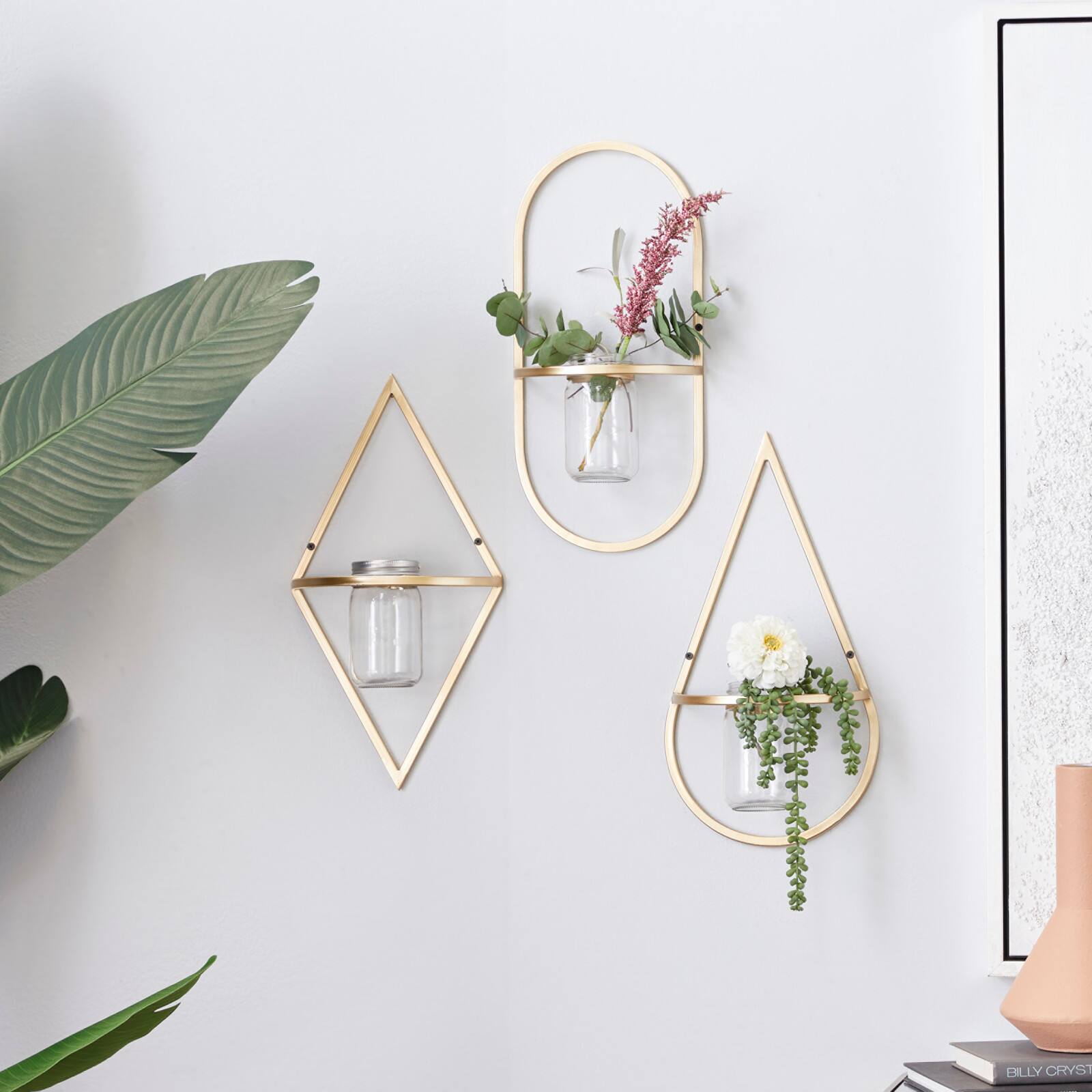 CosmoLiving by Cosmopolitan Gold Vase Metal Wall D&#xE9;cor Set, 3ct.