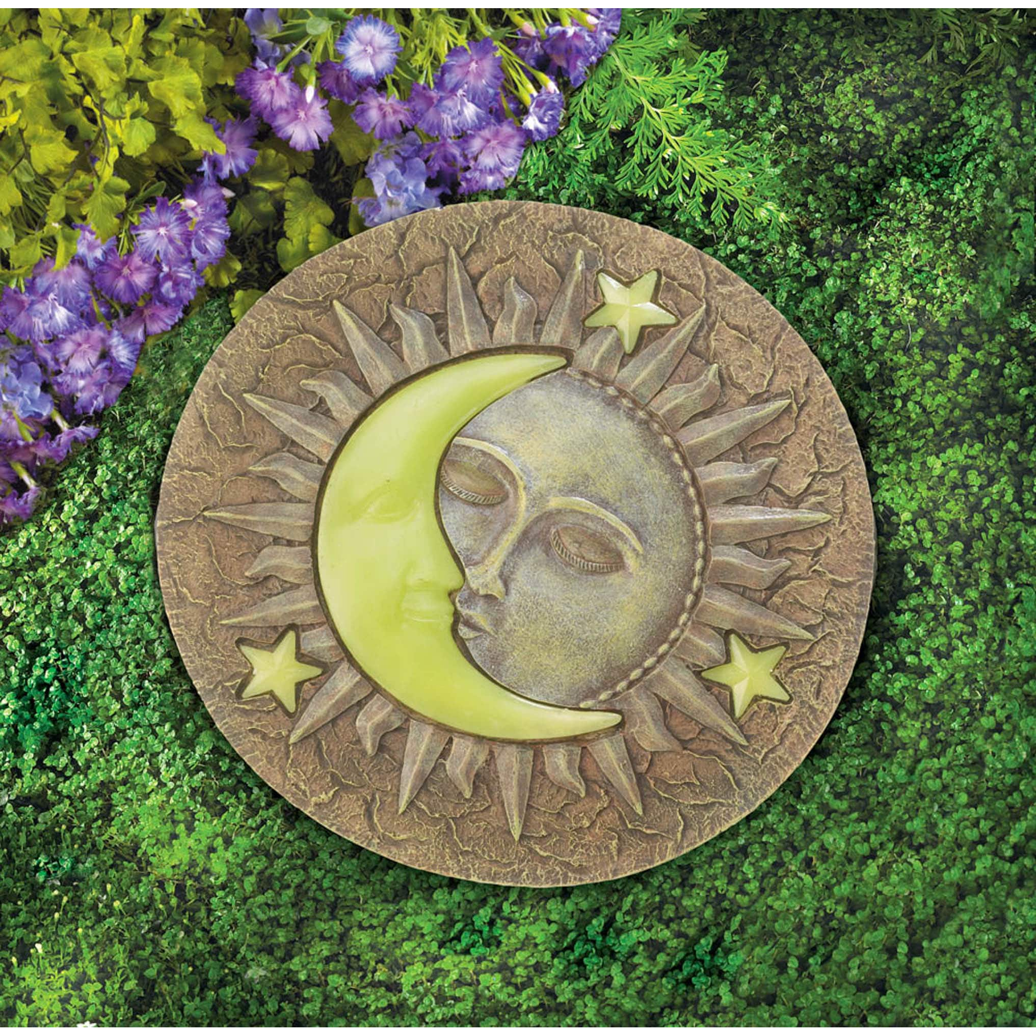 10.5&#x22; Sun &#x26; Moon Glowing Stepping Stone