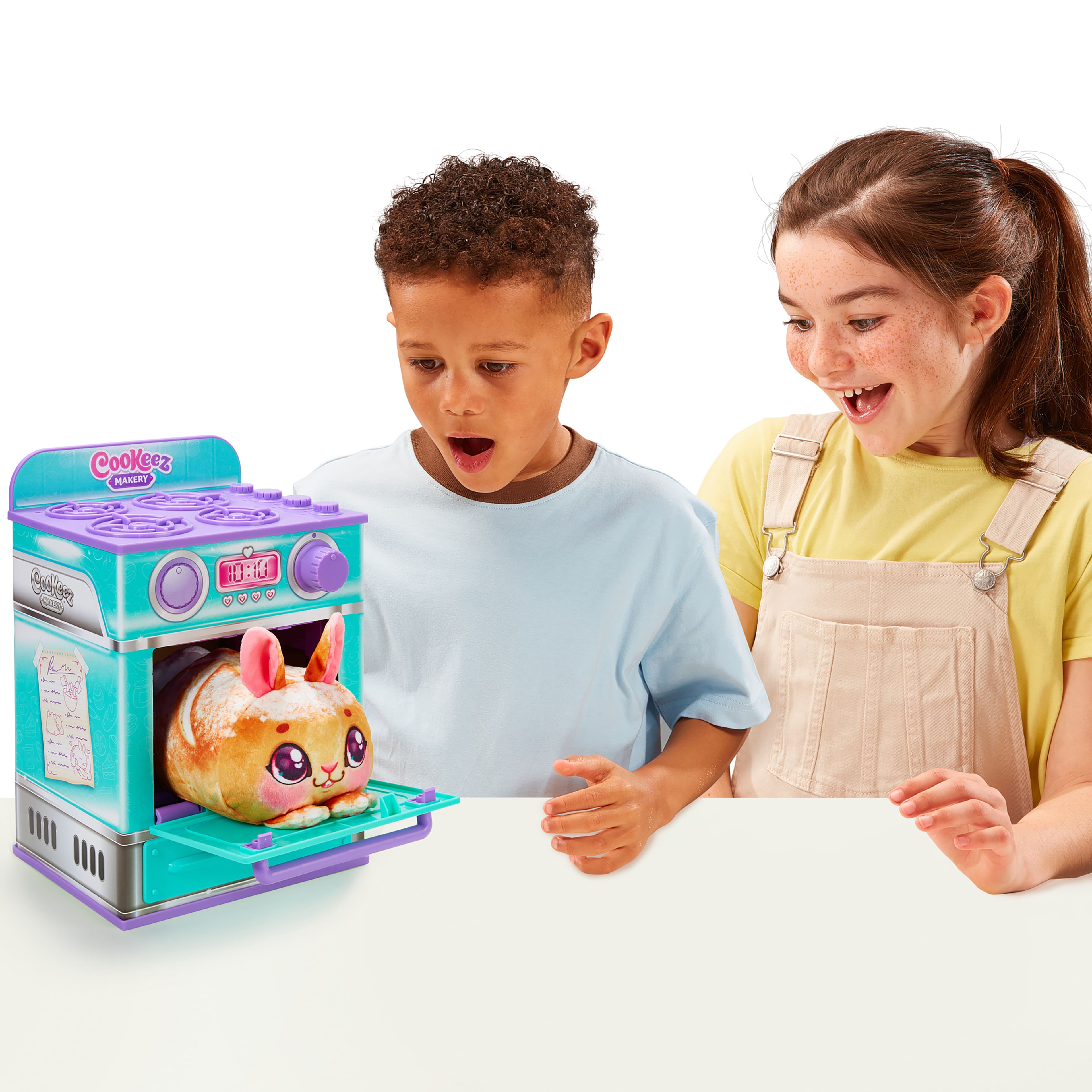 COOKEEZ MAKERY - The Toy Book