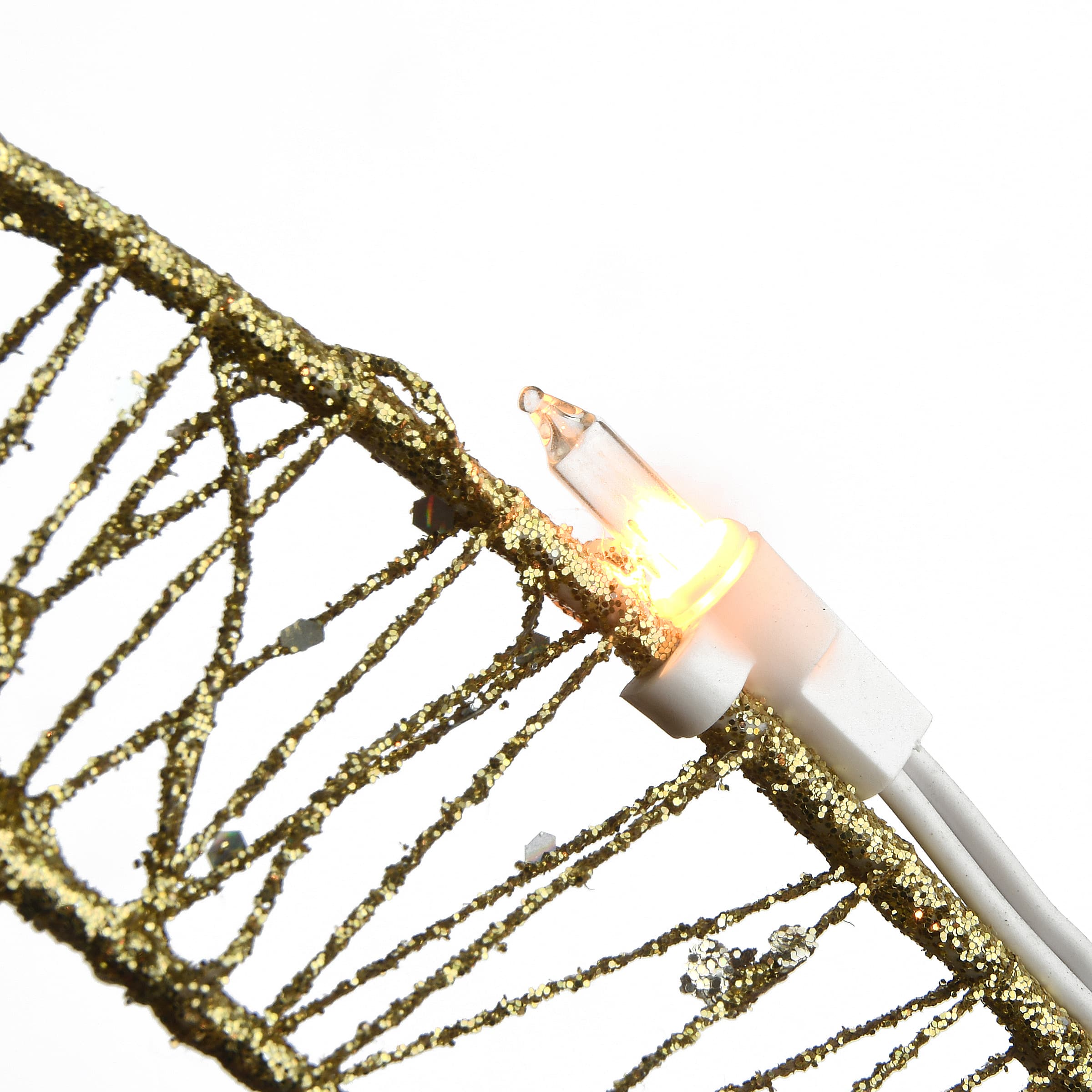 28" Crystal Feeding Reindeer, Clear Mini LED Lights