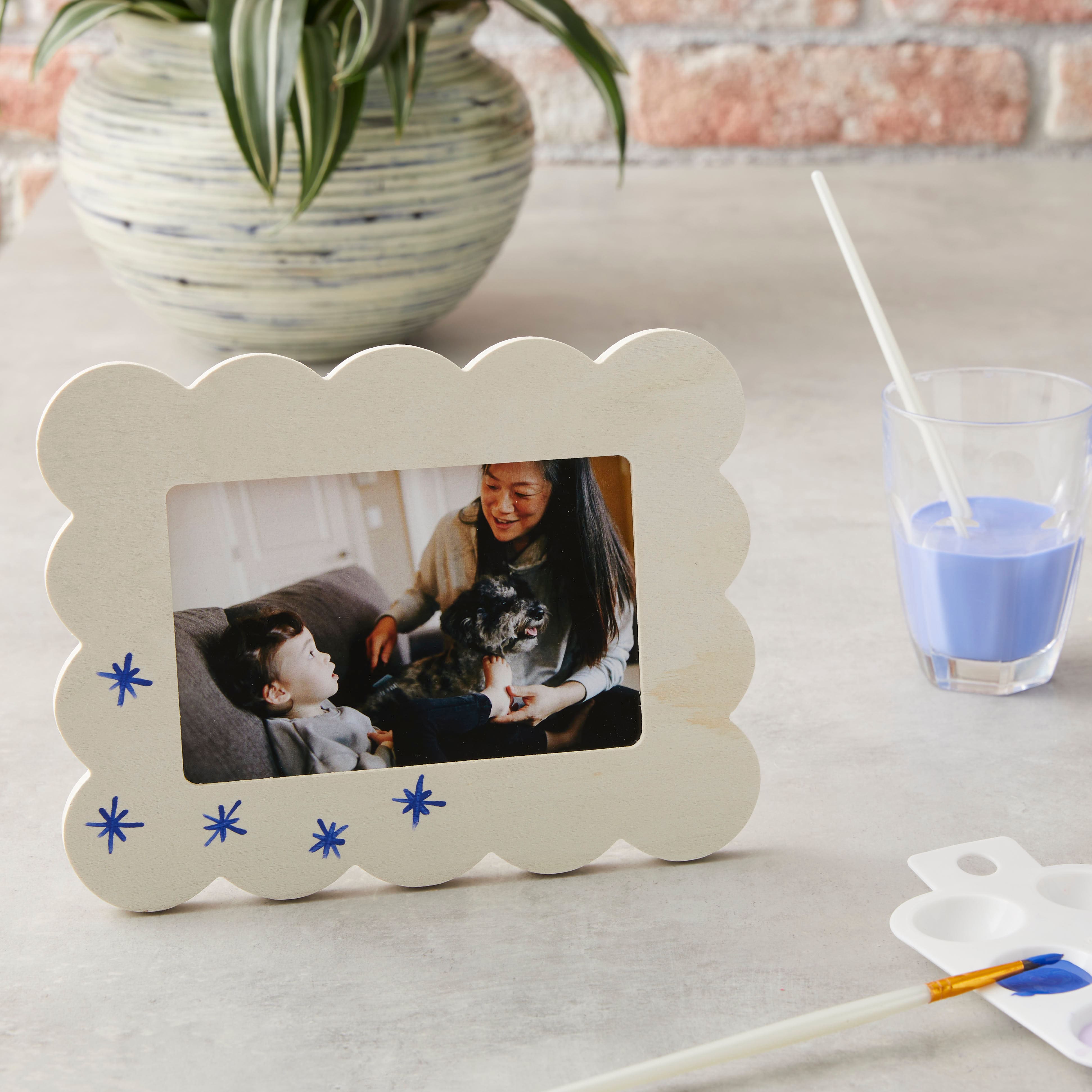 24 Pack: 4" x 6" Wooden Scalloped Frame by Make Market®