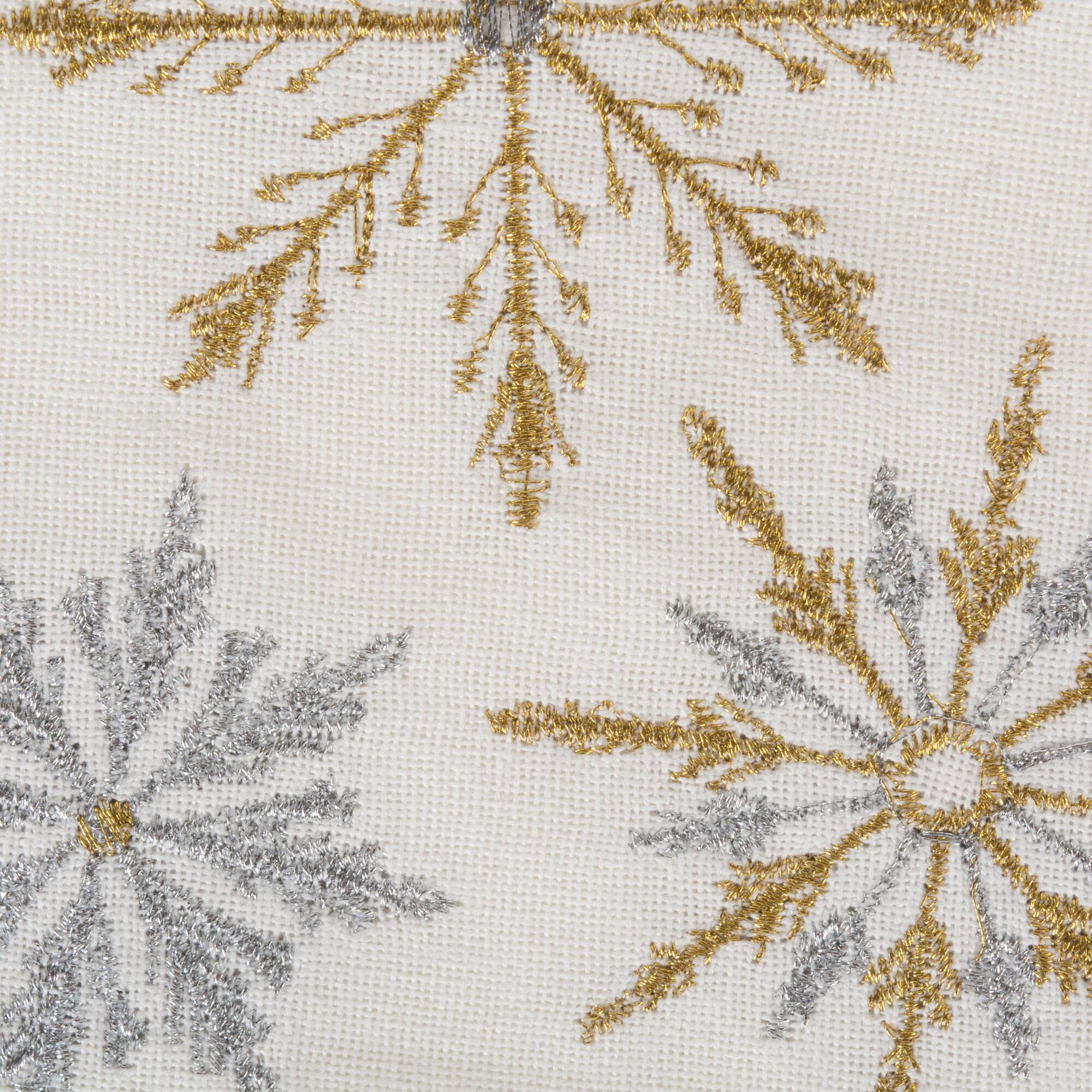 DII&#xAE; Sparkle Snowflakes Embroidered Napkins, 6ct.